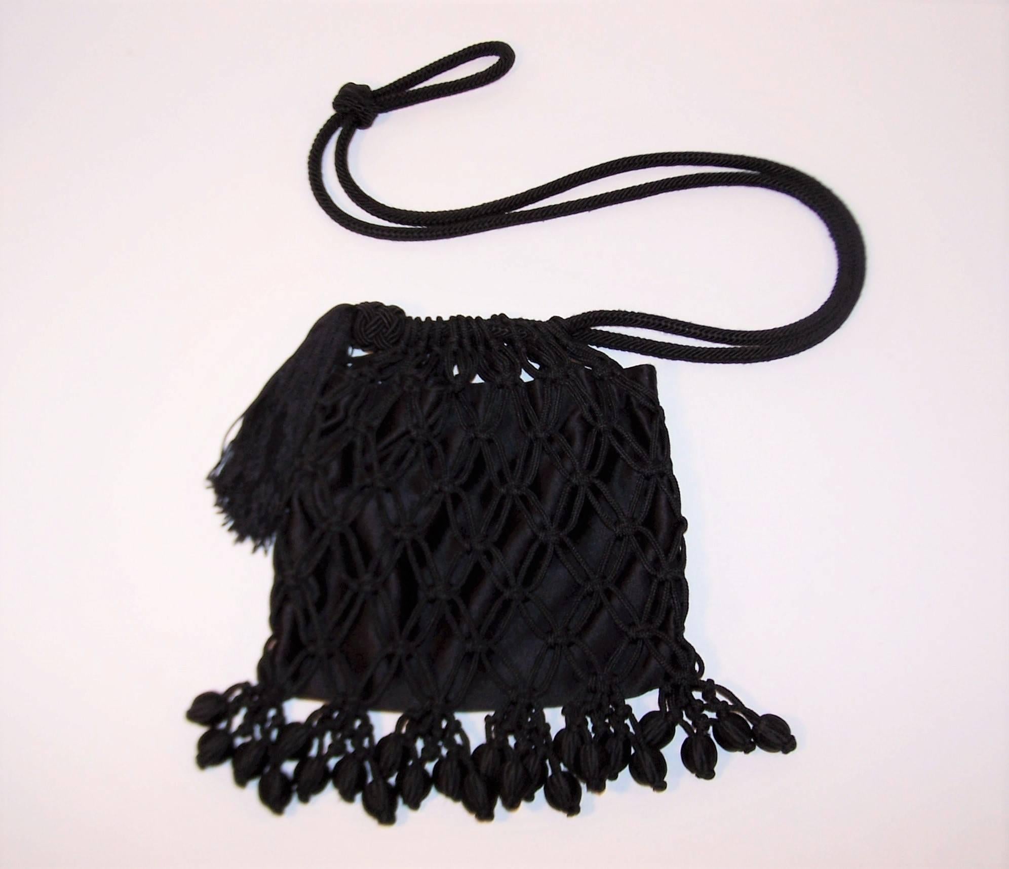 Flapper Style C.1990 Bottega Veneta Black Silk Drawstring Handbag In Excellent Condition In Atlanta, GA