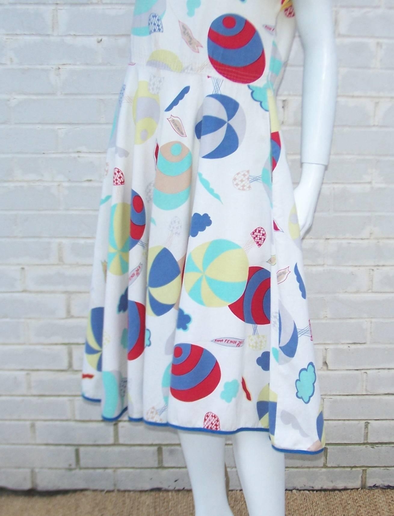 Whimsical 1970's Cotton Day Dress With Hot Air Balloon Logo Print In Good Condition In Atlanta, GA