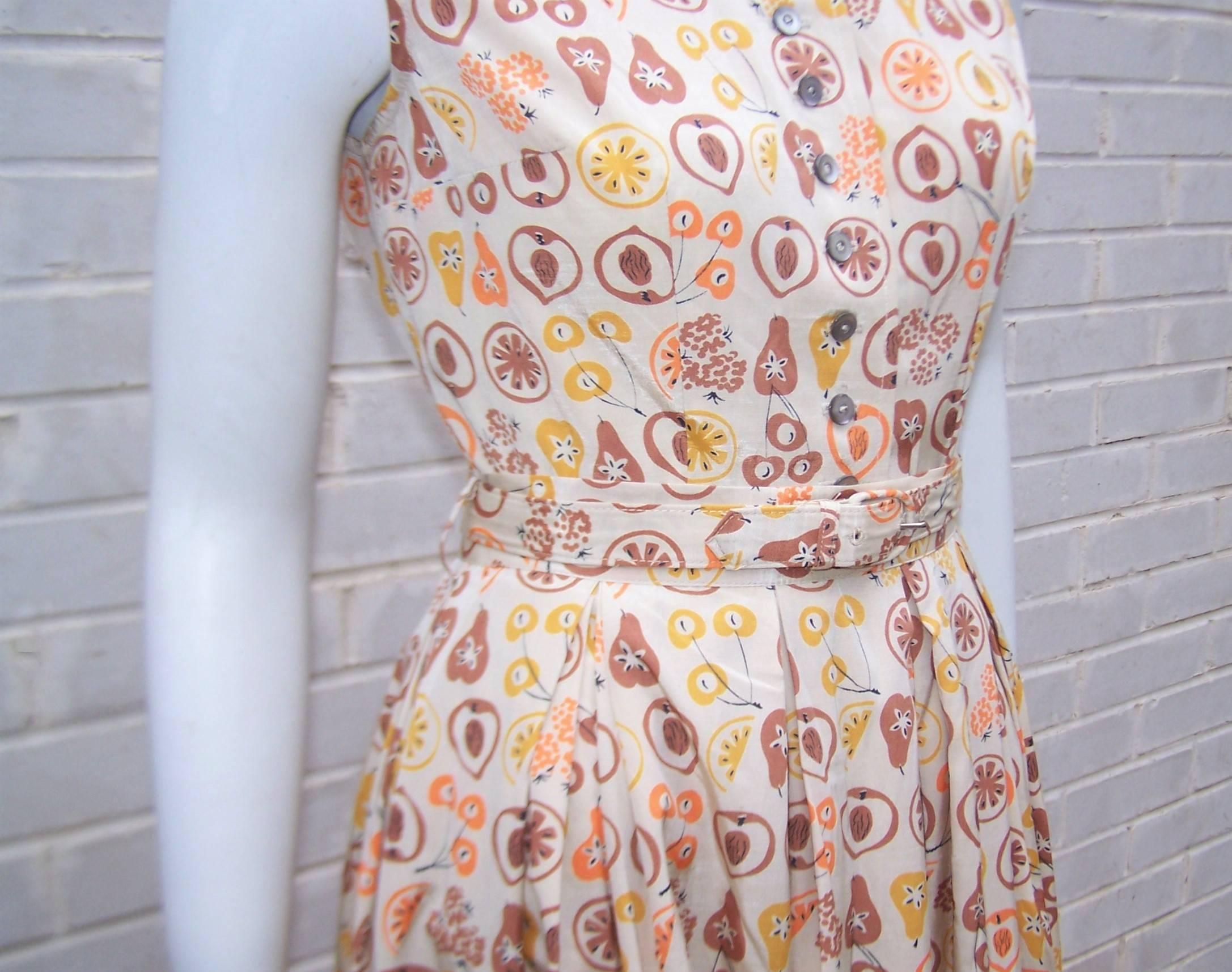 Adorable 1950's Two Piece Dress Set With Fruit Print In New Condition In Atlanta, GA