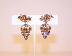 Pretty & Petite C.1950 Crown Trifari Articulated Rhinestone Boucles d'oreilles