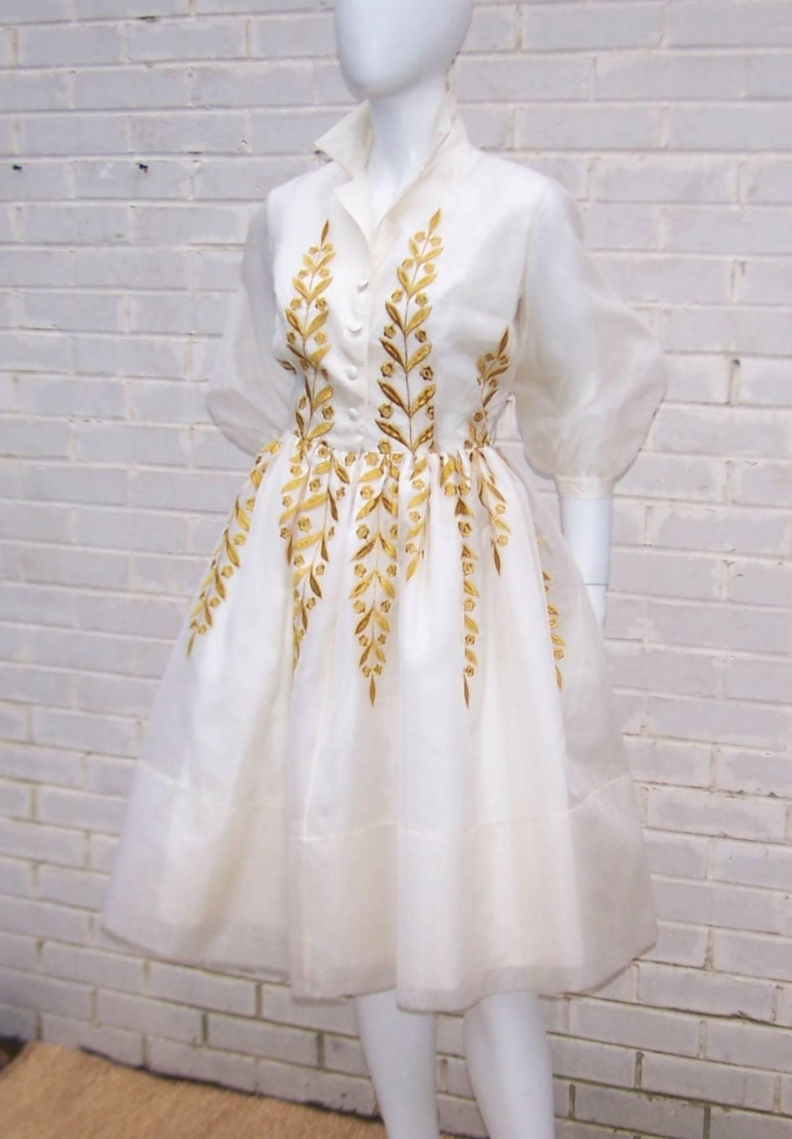 Women's Ladylike 1950's Jr. Theme Embroidered White Silk Organza Dress