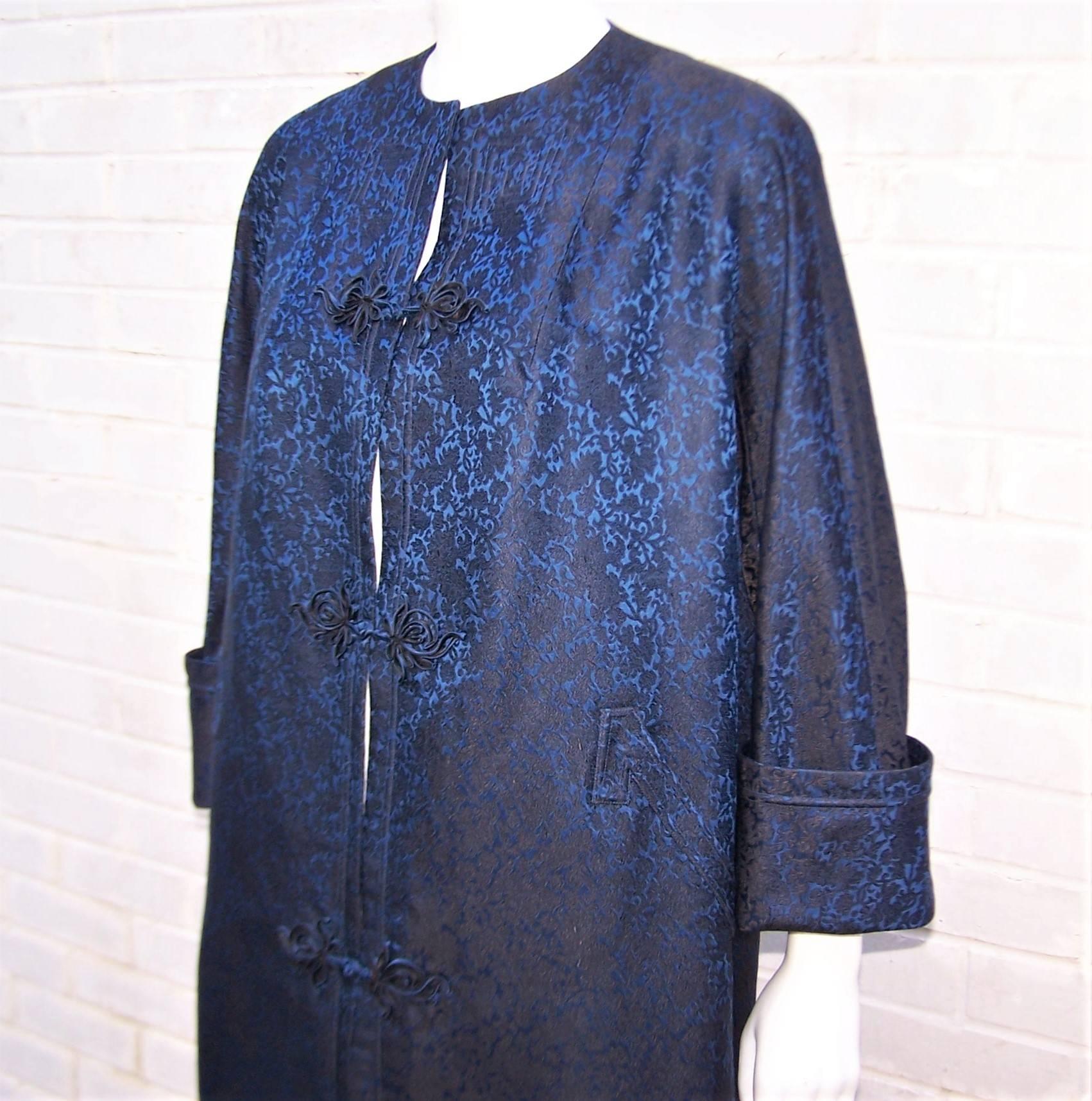 Women's C.1950 Mandarin Style Black & Blue Jacquard Evening Coat