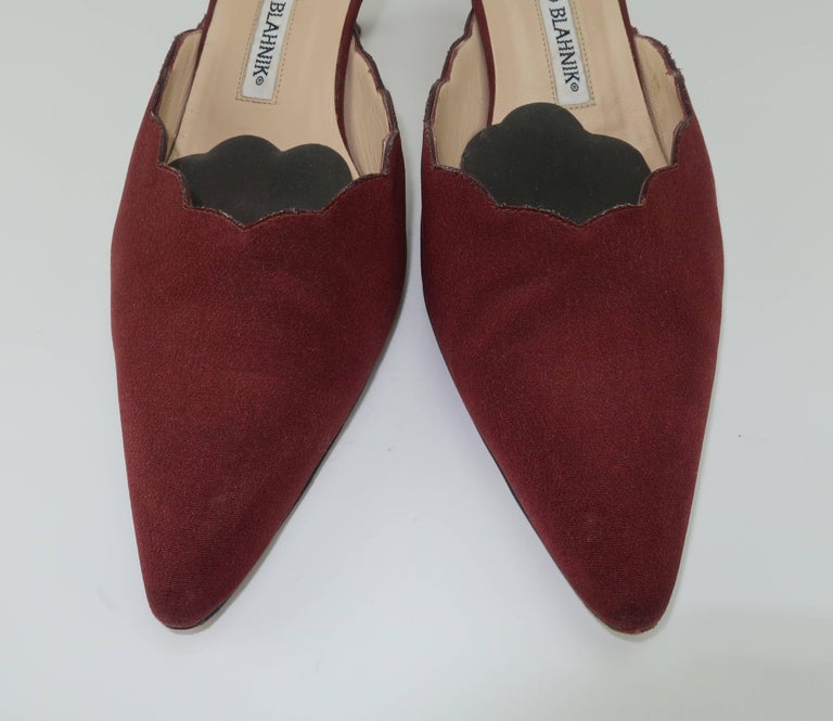 Manolo Blahnik Burgundy Mule Shoes With Gold Metal Kitten Heels Sz 37