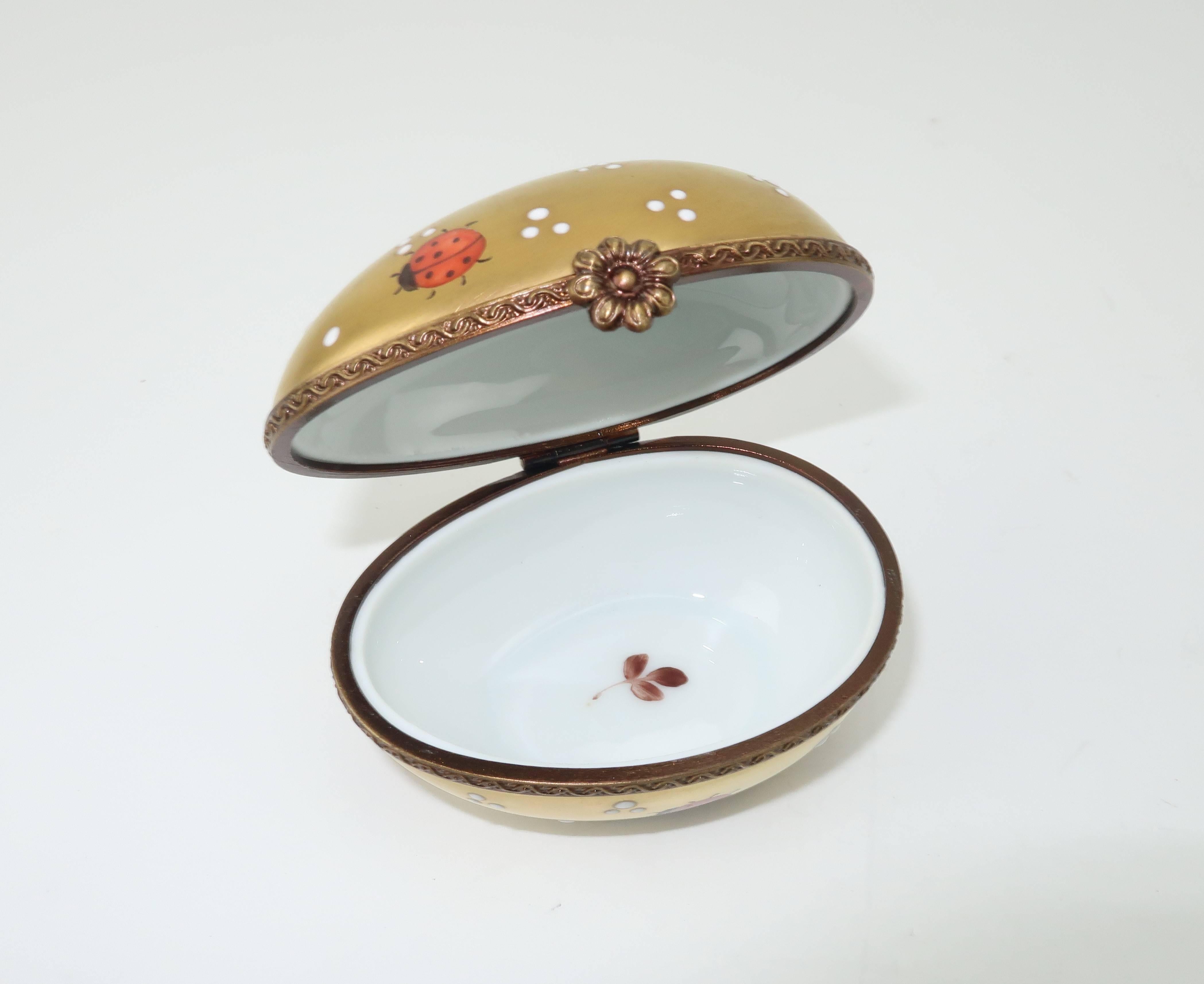 Charming Vintage Limoges Porcelain Egg Shaped Trinket Box 1