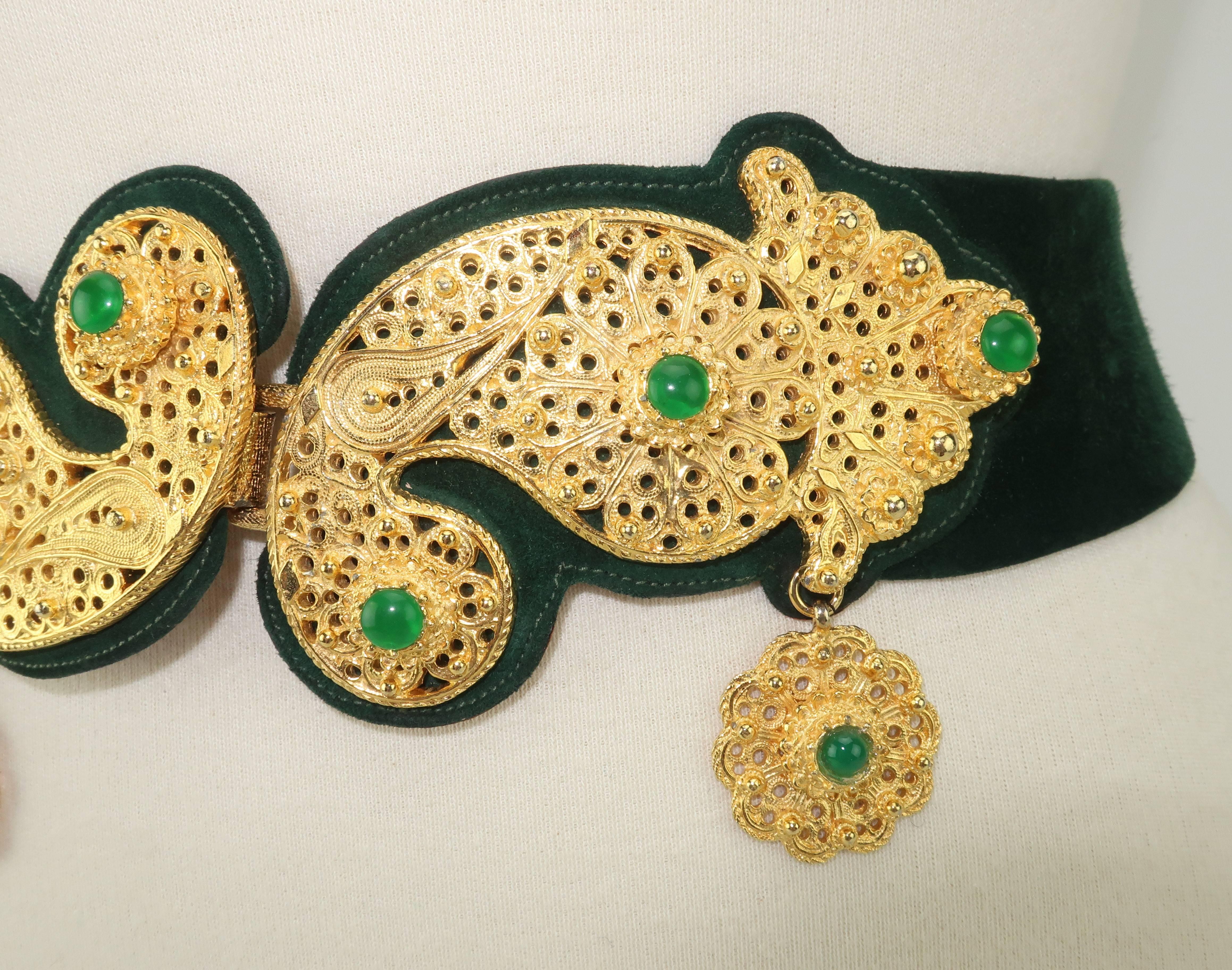 Beige 1970's Judith Leiber Gold Filigree Mughal Style Emerald Green Belt