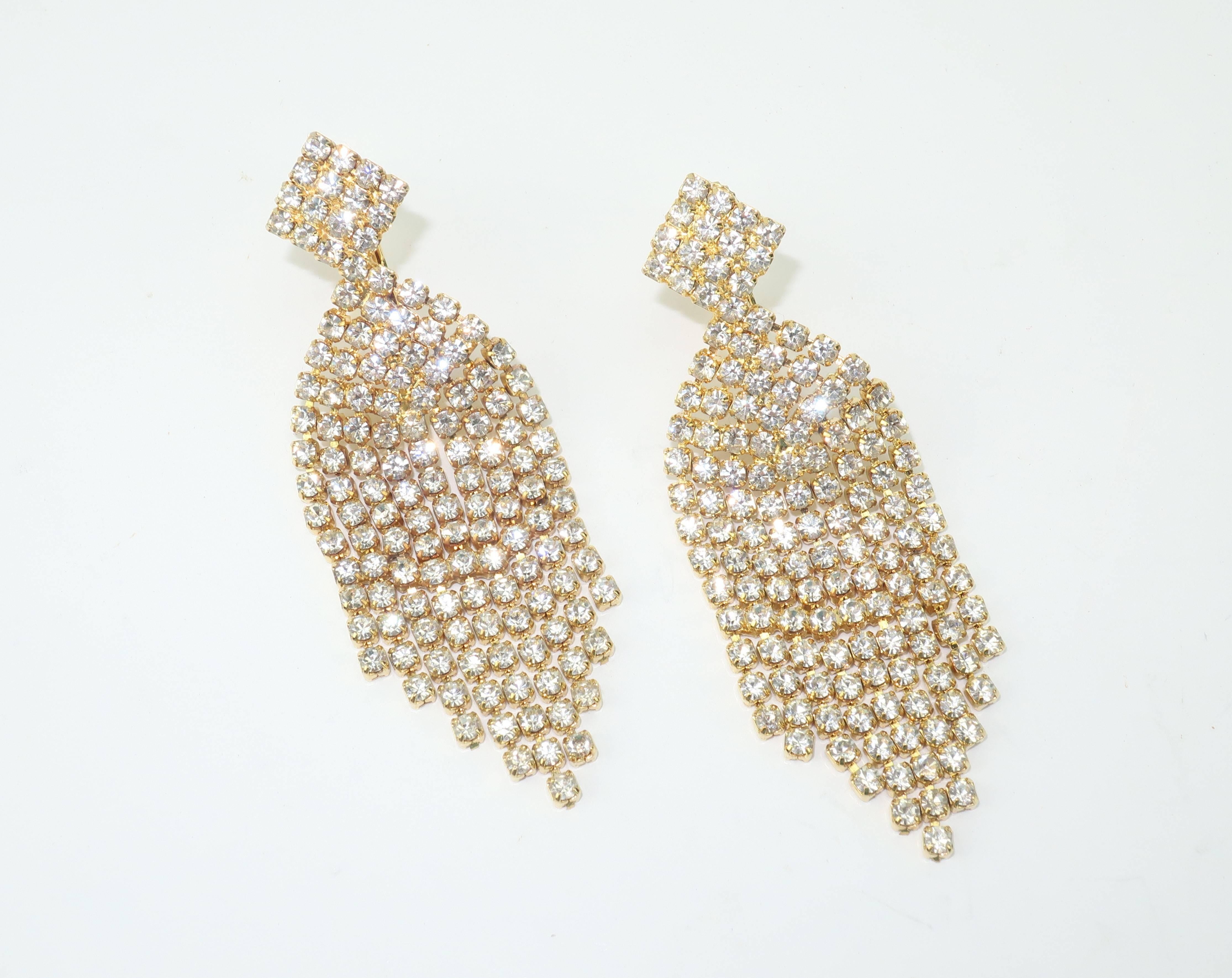 1960's Les Bernard Waterfall Rhinestone Earrings In Excellent Condition In Atlanta, GA