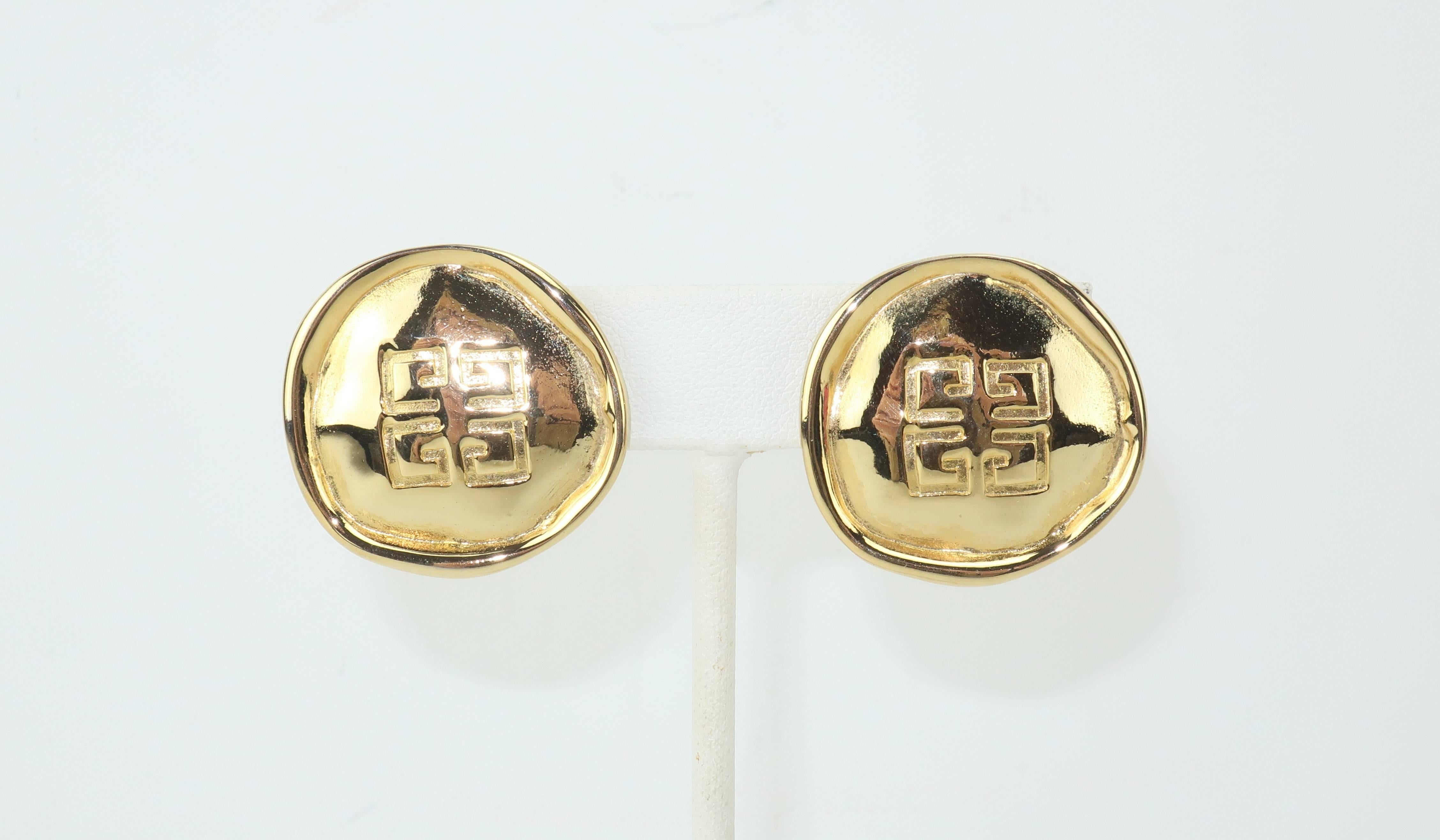 1980's Givenchy Gold Tone Button Logo Earrings In Excellent Condition In Atlanta, GA
