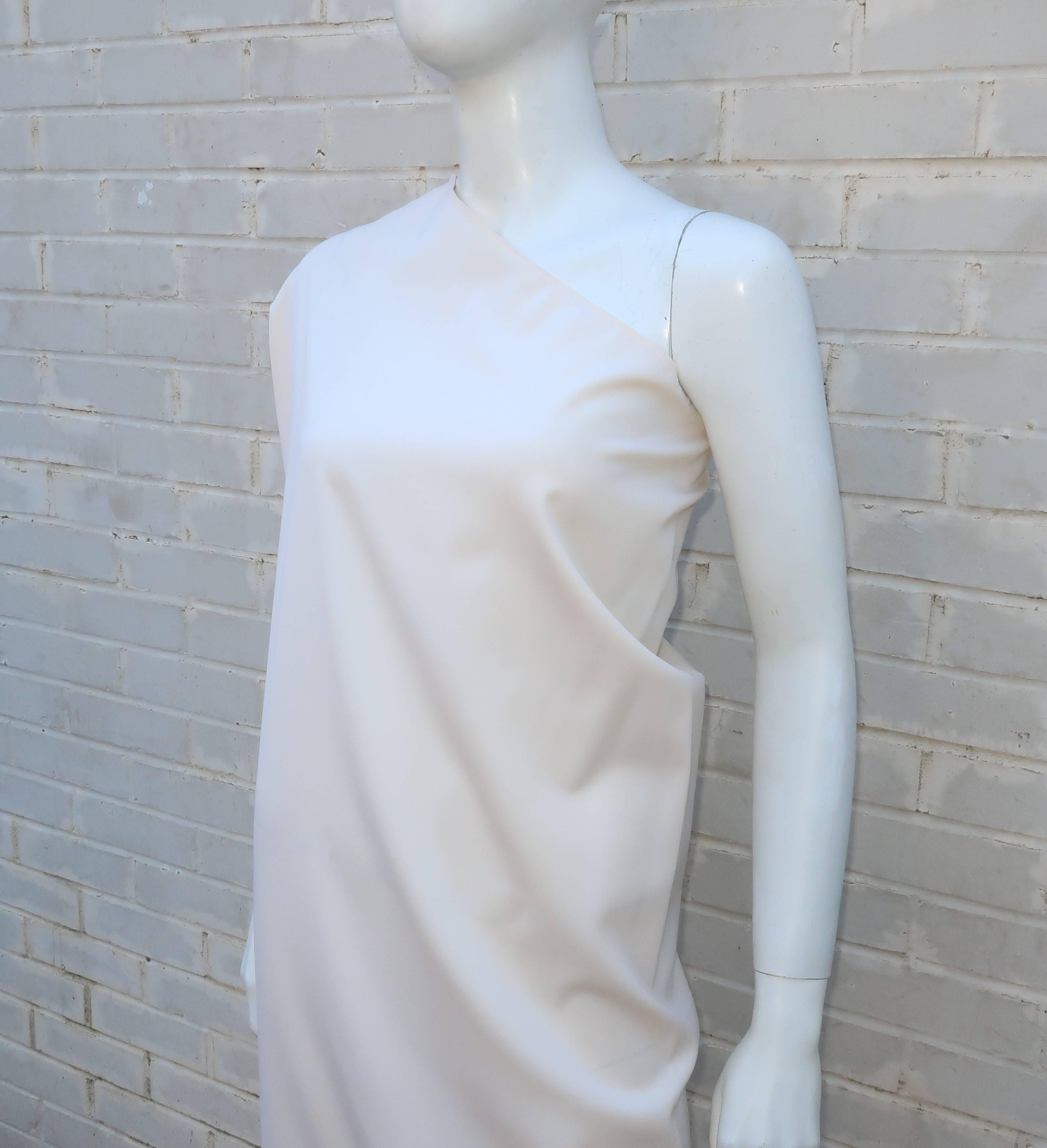 Krizia Winter White Wool One Shouldered Goddess Dress In New Condition In Atlanta, GA