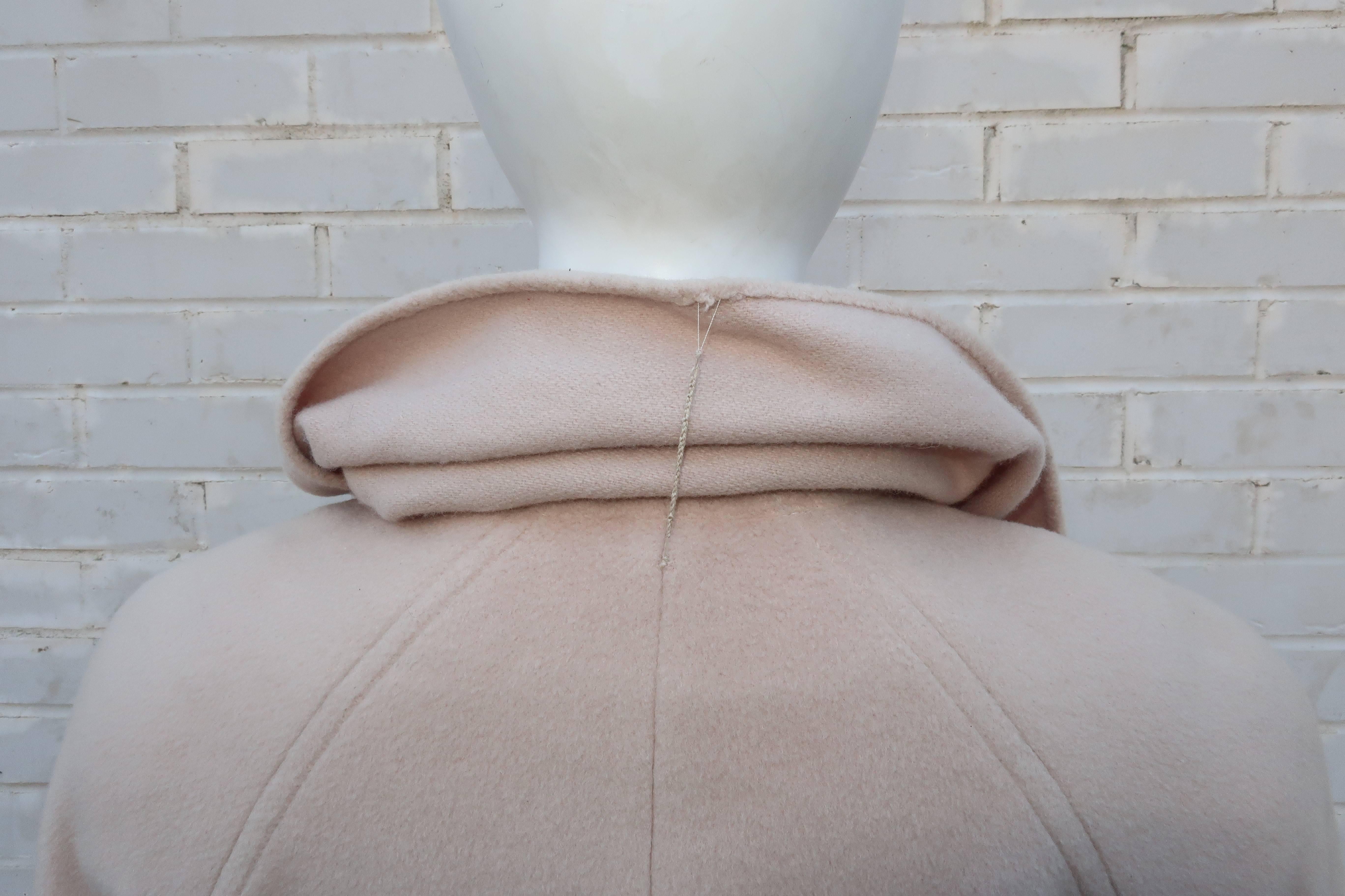 Saks Fifth Avenue Cashmere Car Coat Jacket With Built In Scarf, 1980s  In Excellent Condition In Atlanta, GA