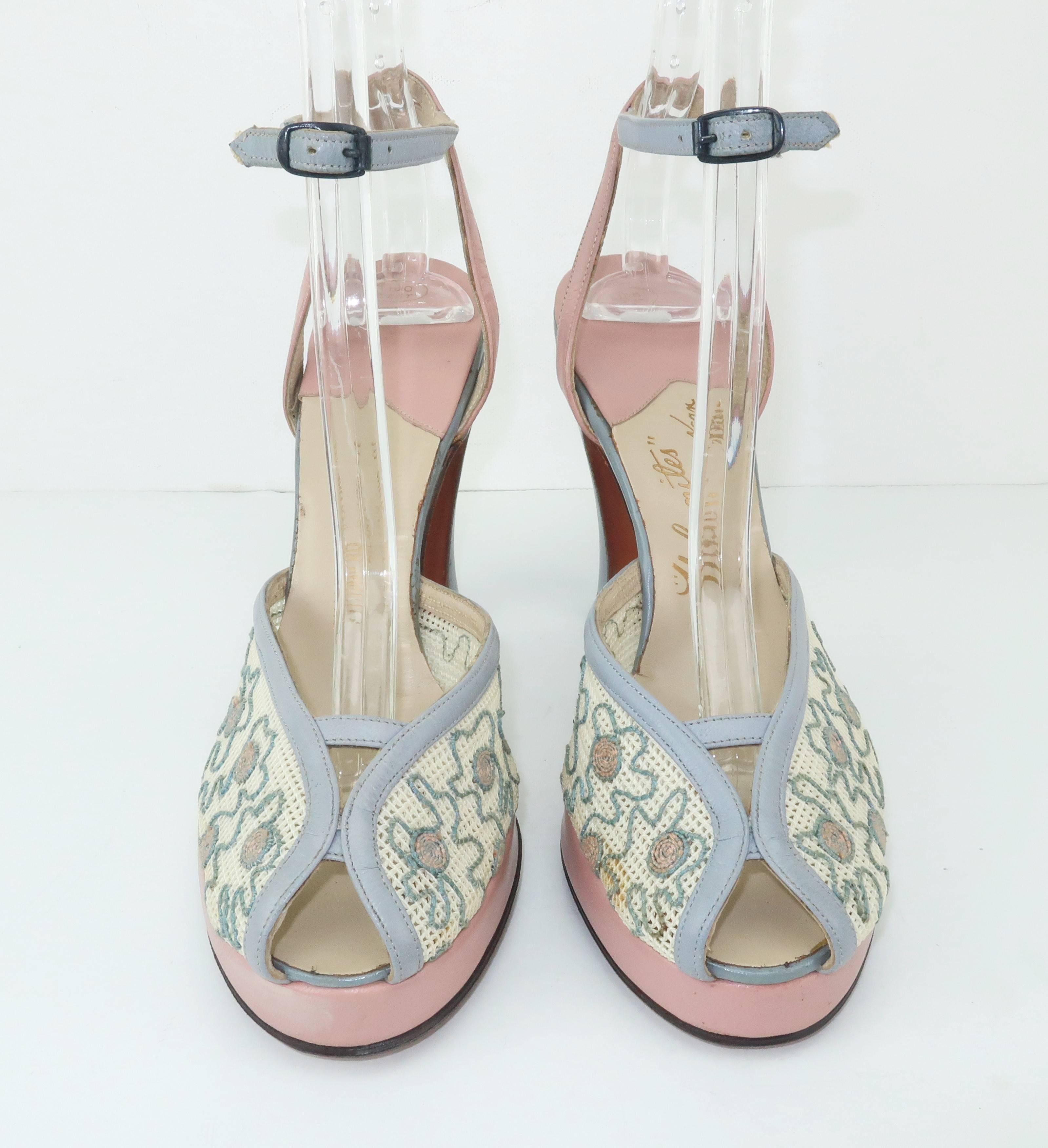 Gray 1940’s James Kean ‘Urbanites’ Platform Peep Toe Shoes Sz 5N
