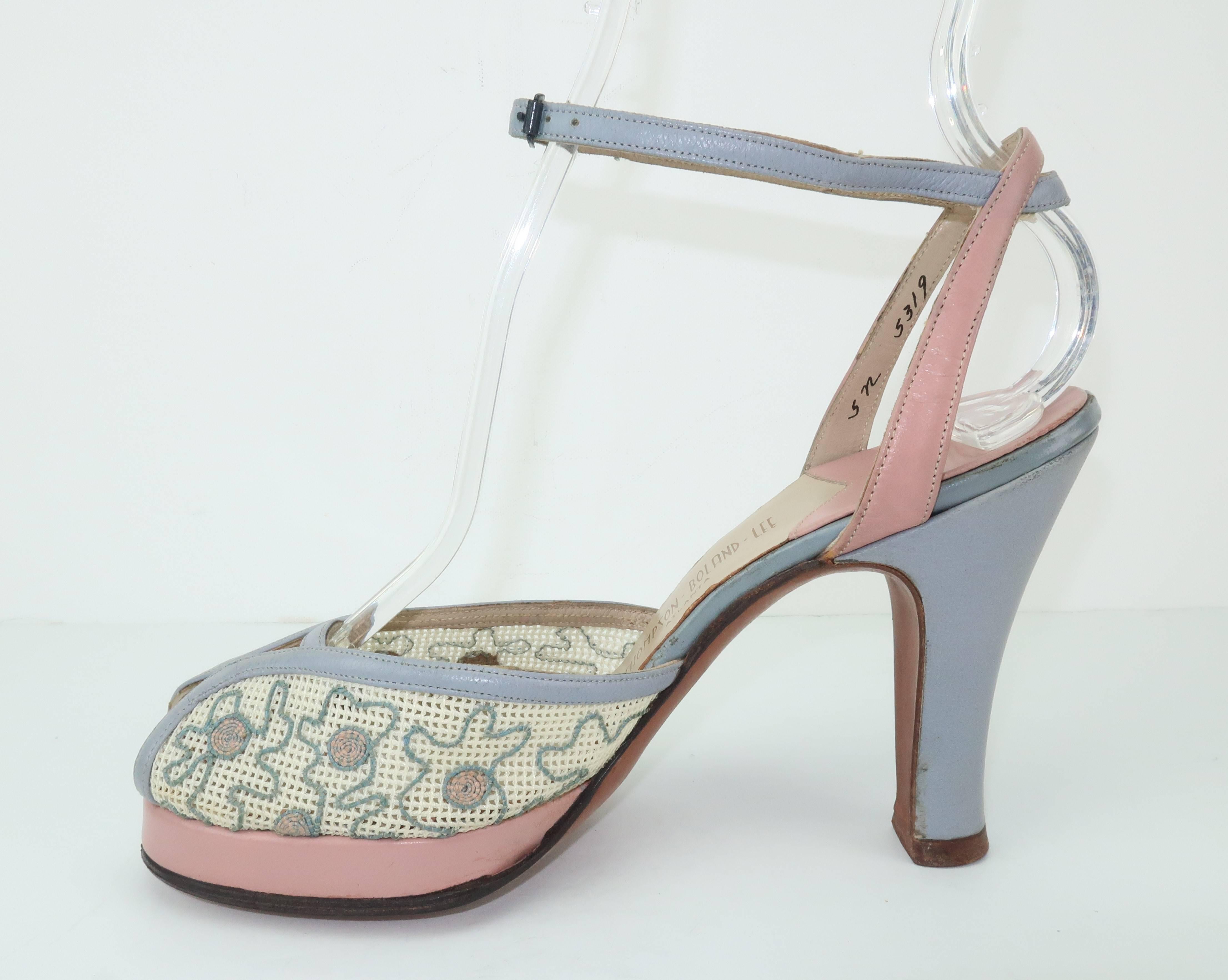 Women's 1940’s James Kean ‘Urbanites’ Platform Peep Toe Shoes Sz 5N