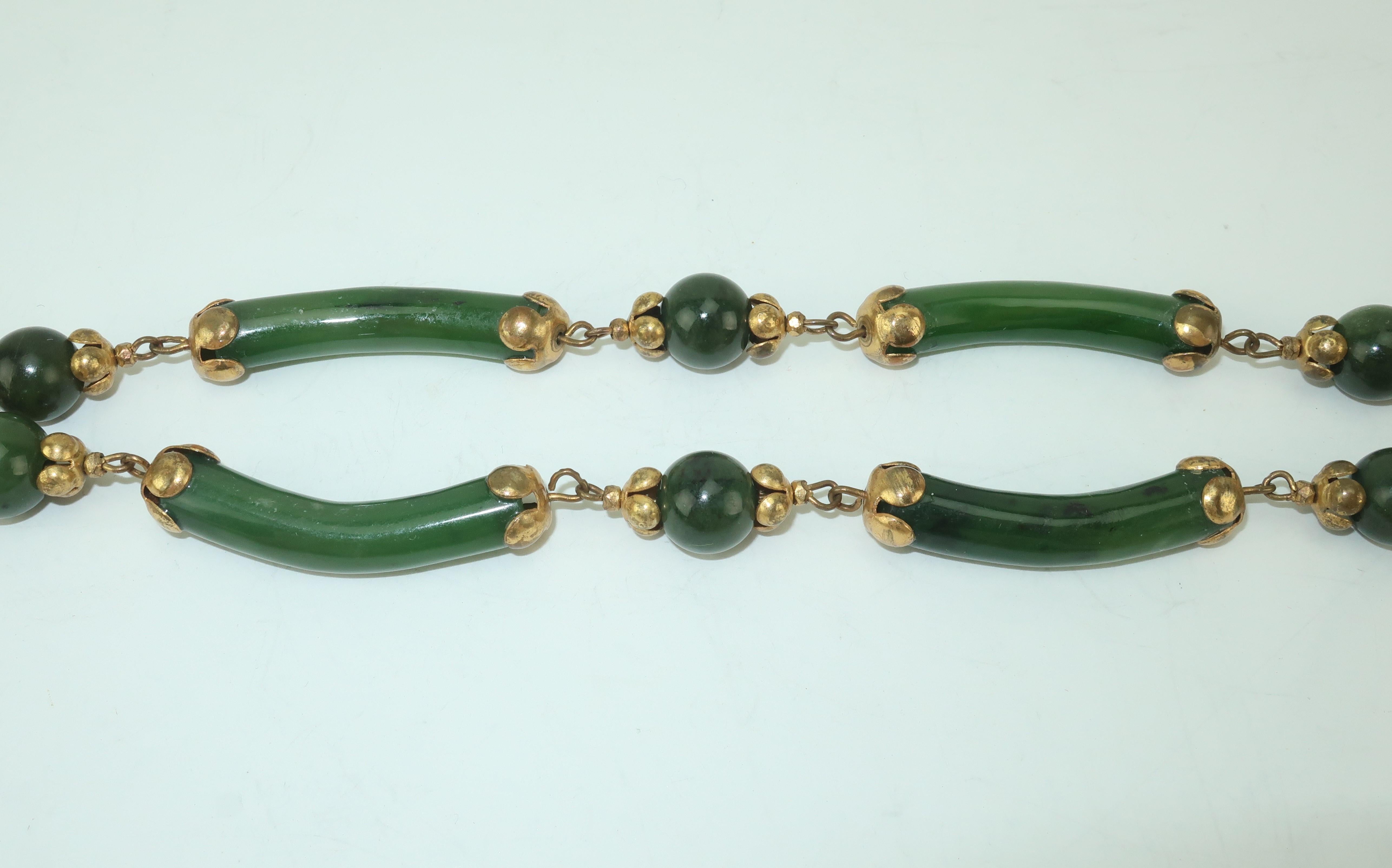 C.1950 Miriam Haskell Green Jade Asian Art Deco Inspired Necklace In Good Condition In Atlanta, GA