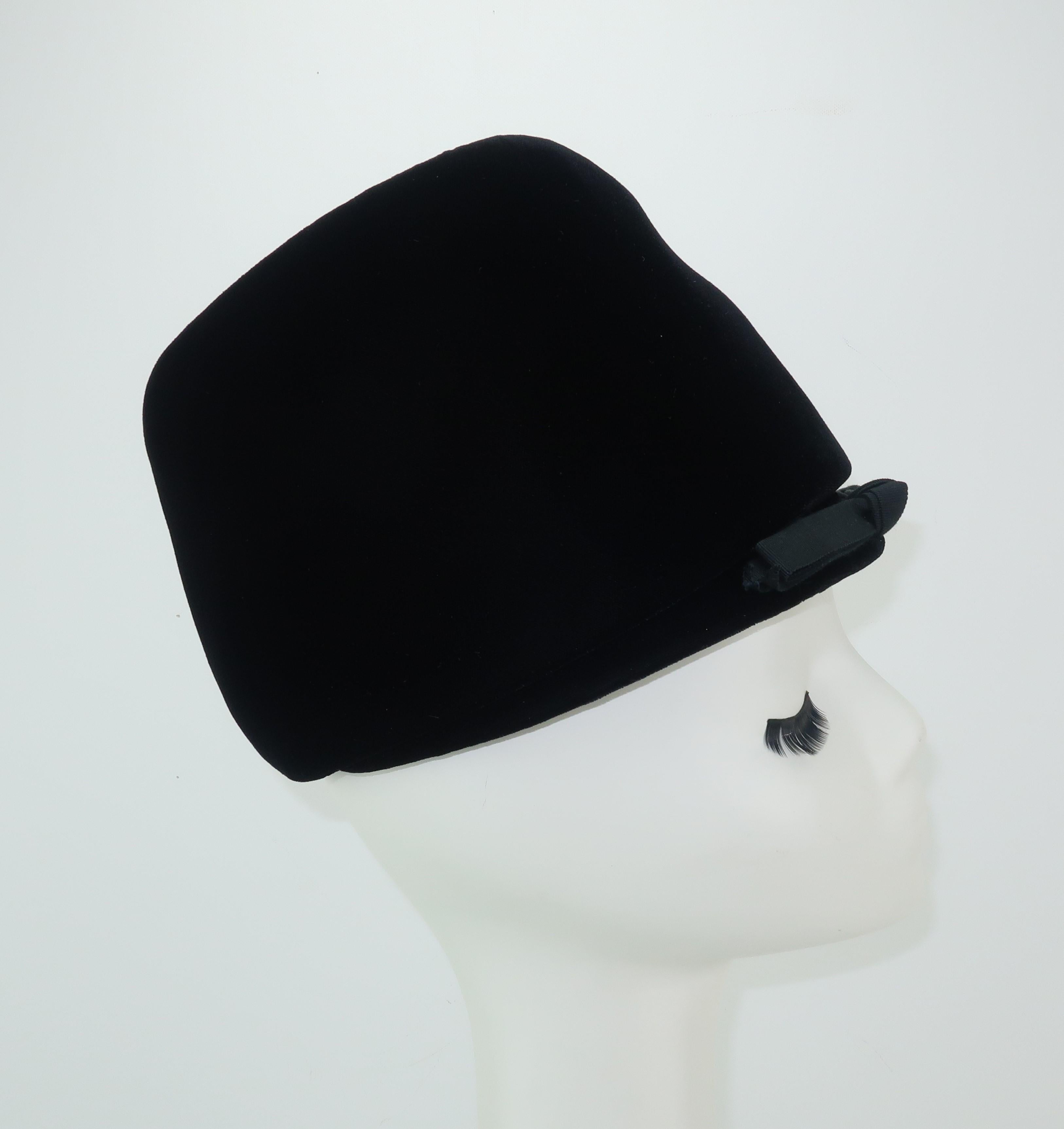 Mod 1960's Franklin Simon Black Velvet Helmet Hat 3