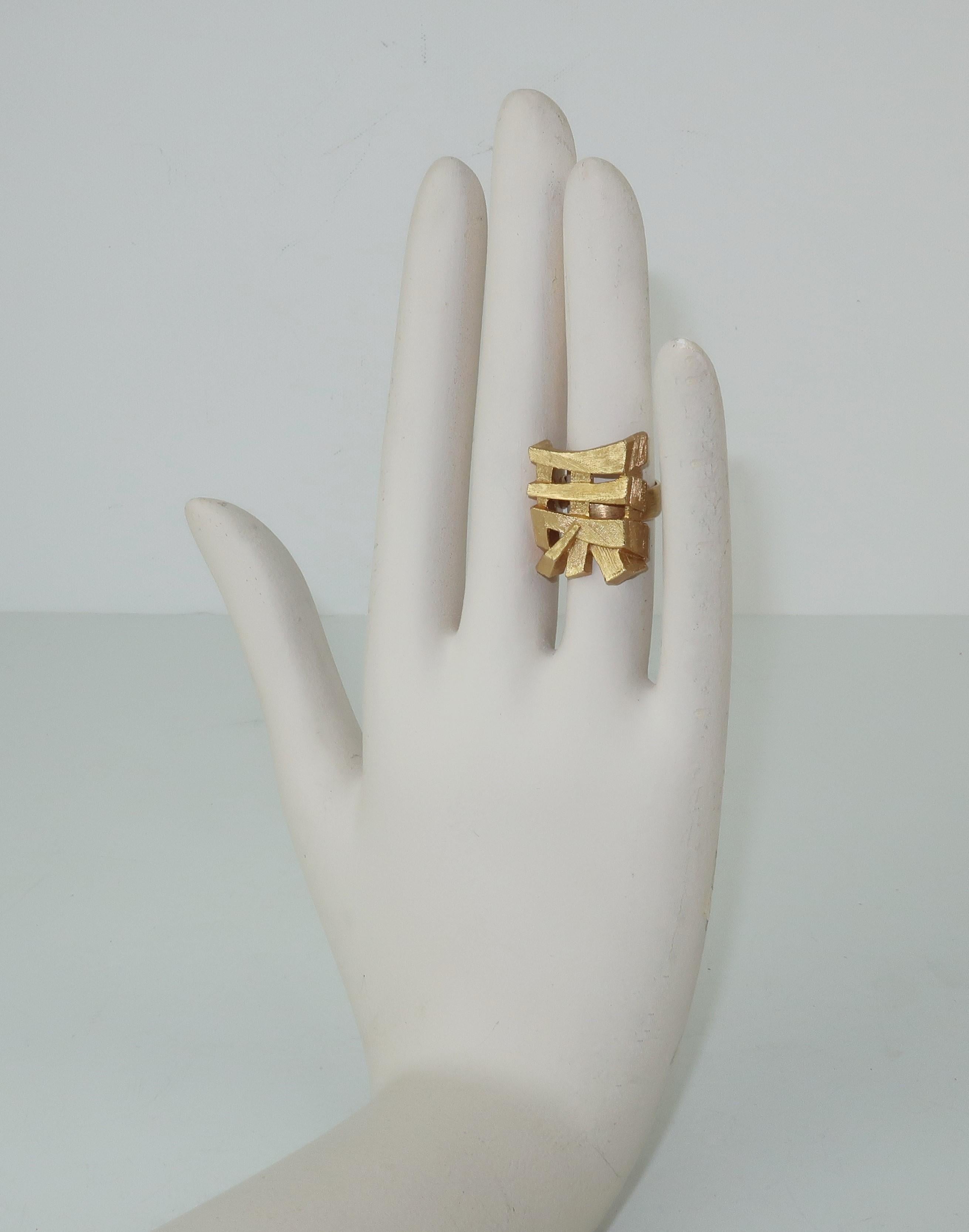 1960's Napier Gold Tone Asian Character Brooch & Cocktail Ring 5