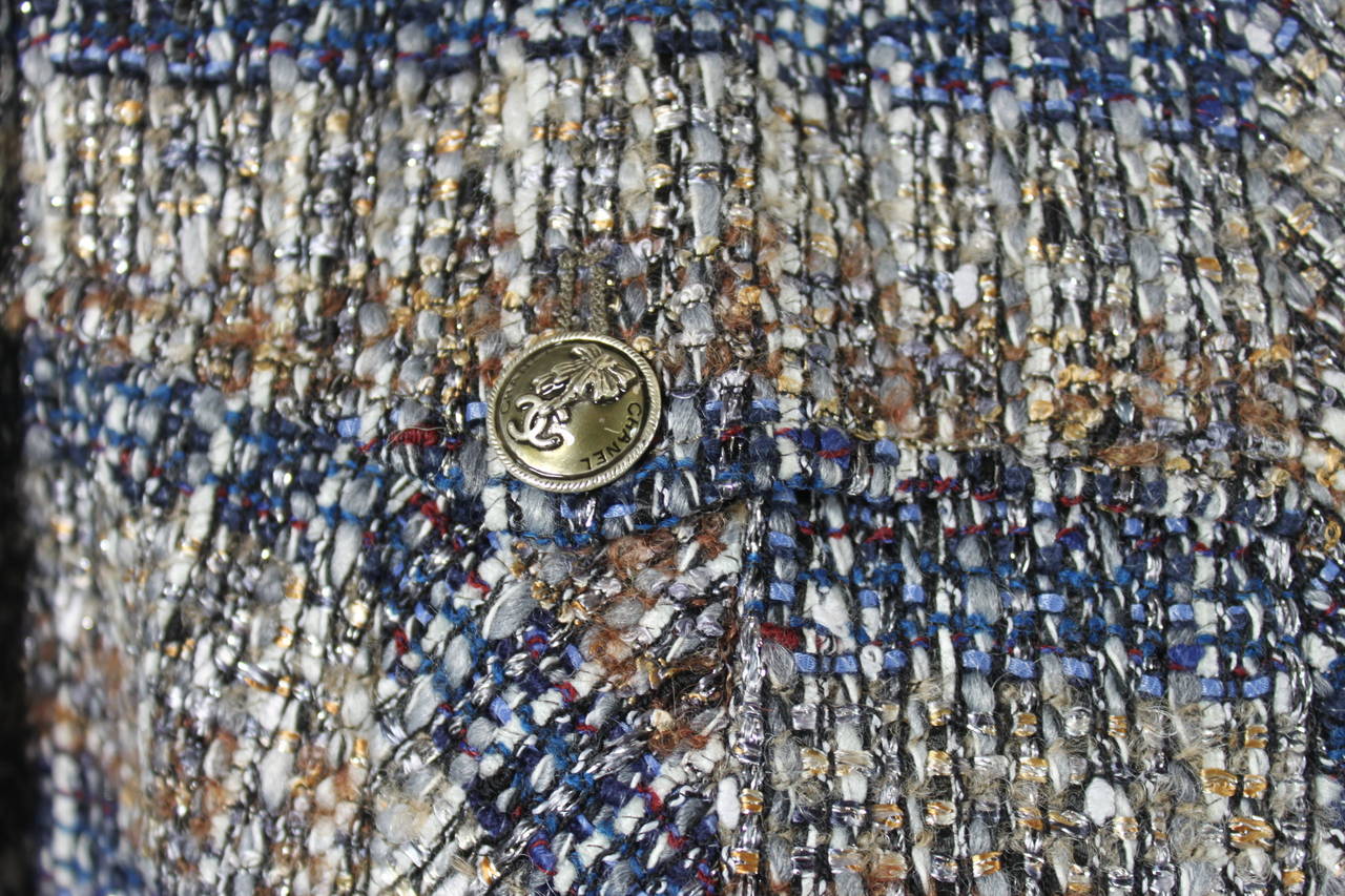 Gray Chanel 1990s Blue, Mauve, and Metallic Zip-Up Bouclé Jacket