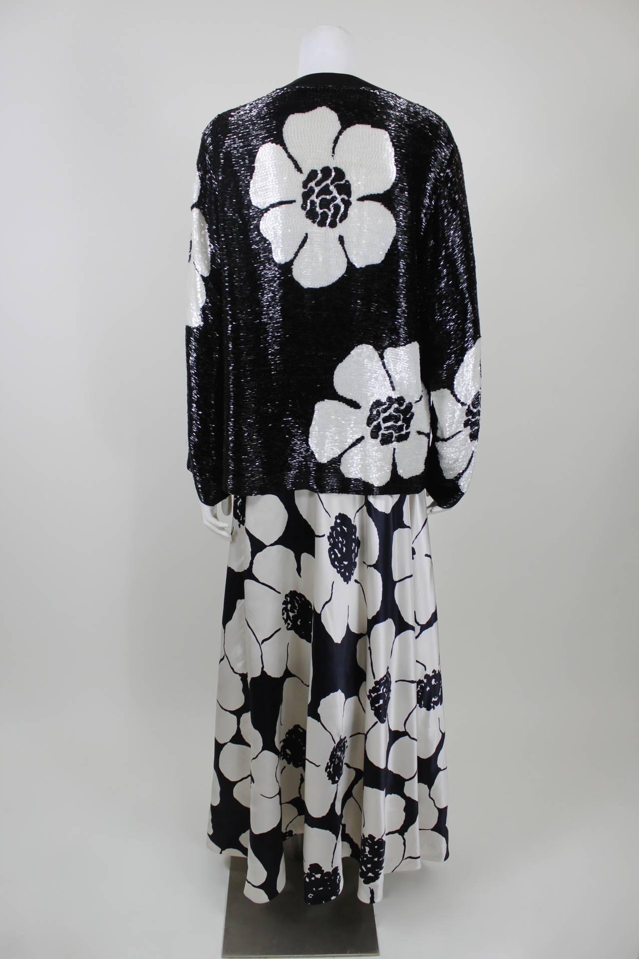 Women's Galanos 1980s Monochrome Beaded Silk Floral Ensemble For Sale