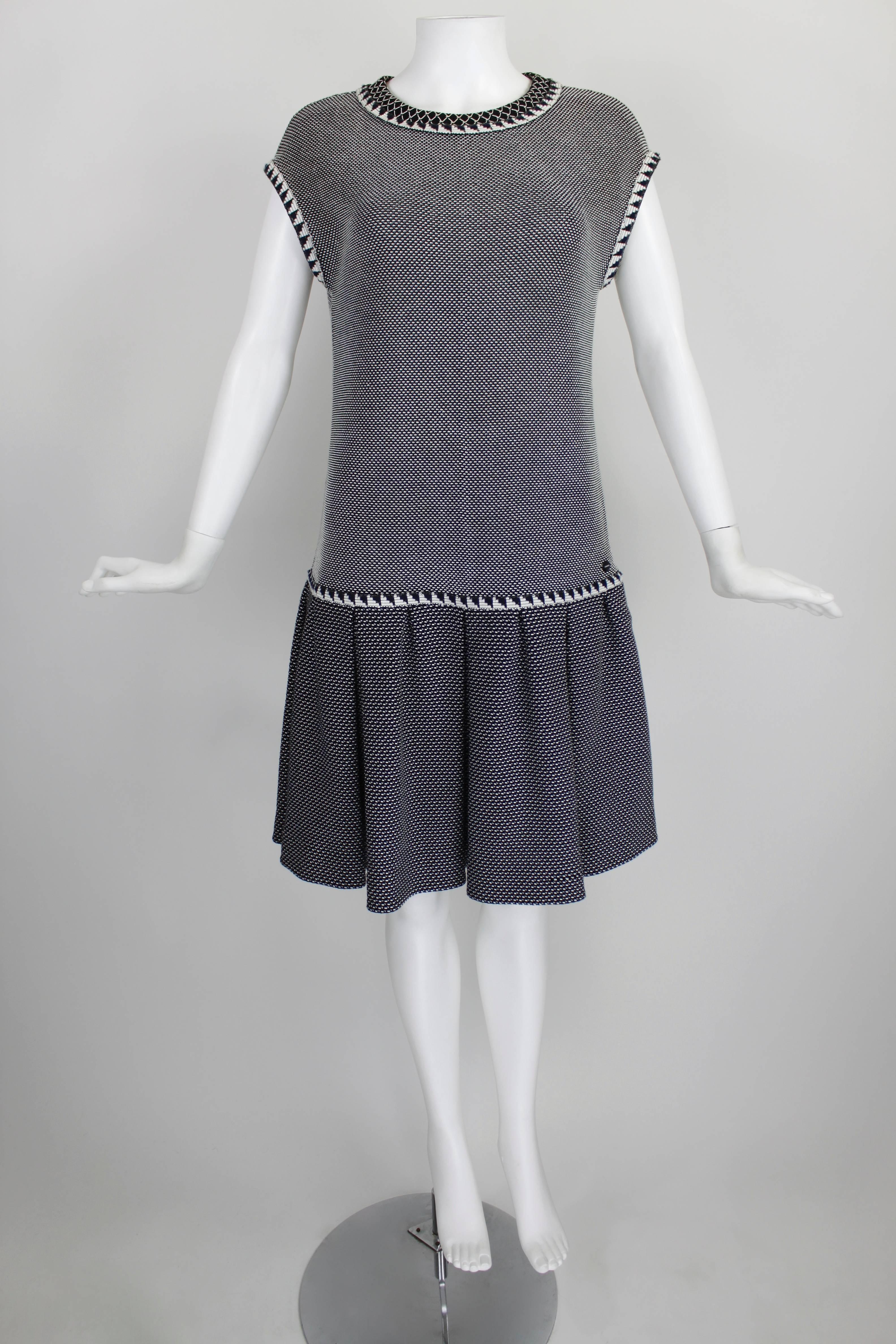 Black 1990s CHANEL Graphic Knit Drop Waisted Pleated Dress