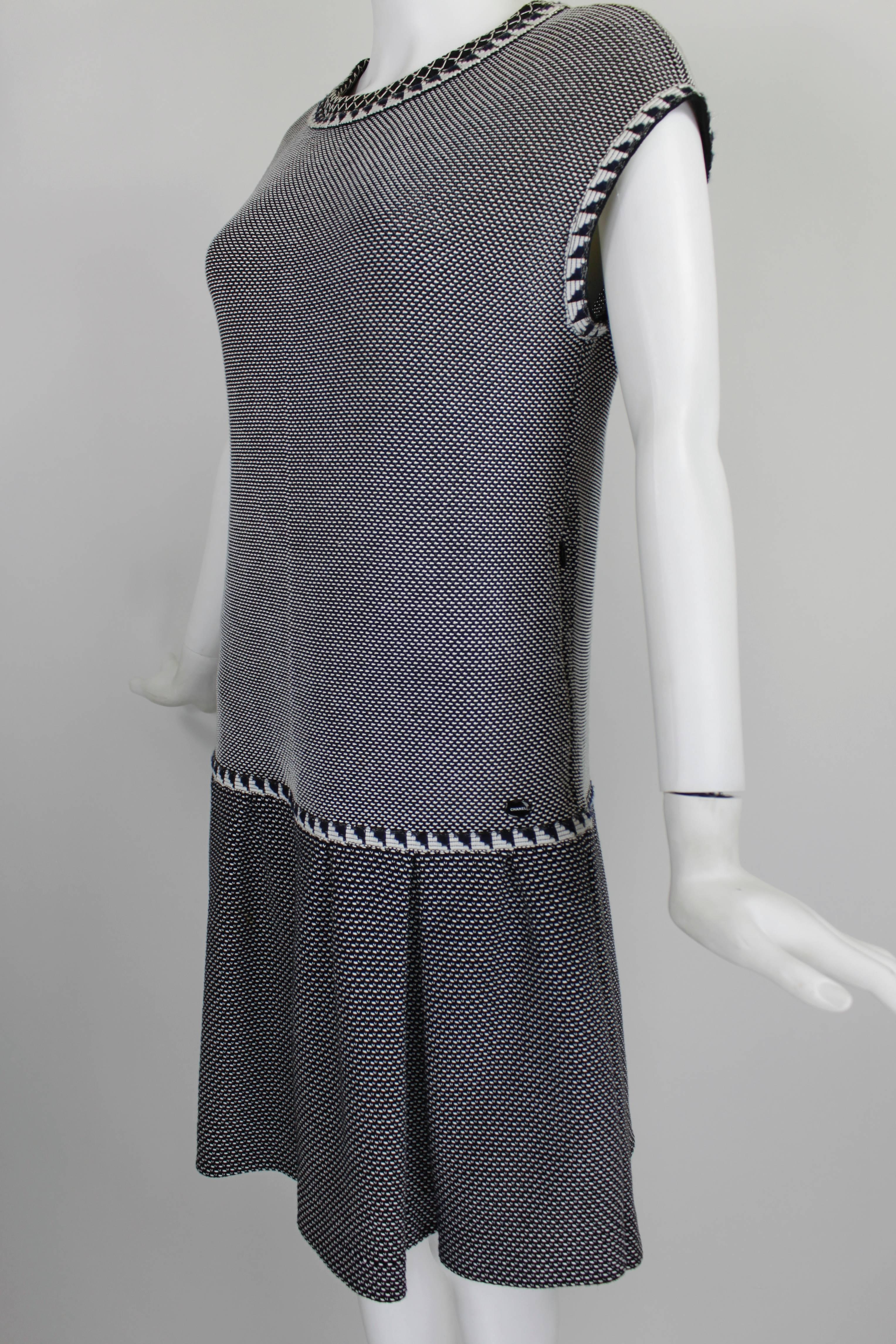 Women's 1990s CHANEL Graphic Knit Drop Waisted Pleated Dress