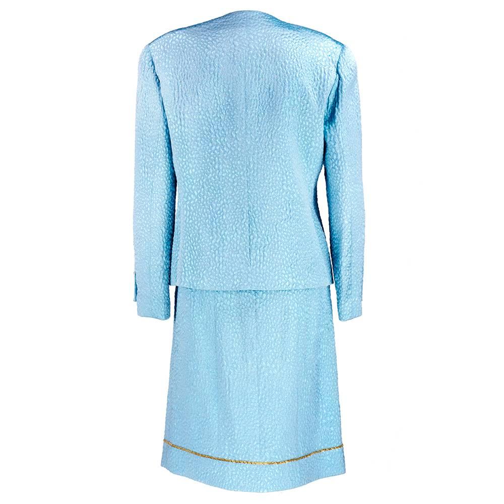 Chanel 1980s Baby Blue Matelasse Suit For Sale 3