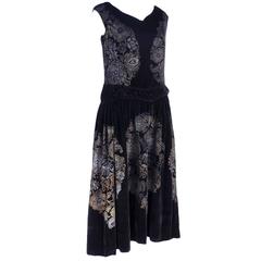 1920s Gallenga Black Panne Velvet Dress