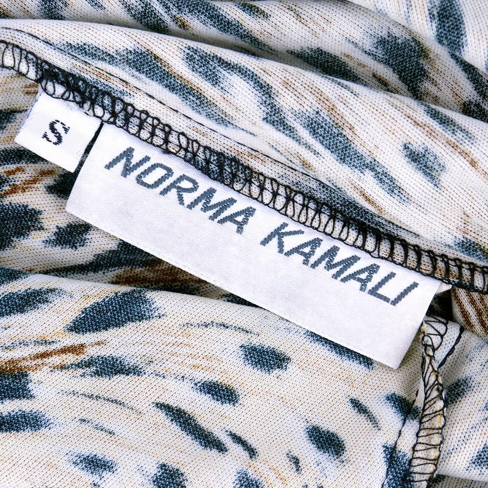 80s Norma Kamali Iconic Leopard Print Jersey Dress In Excellent Condition For Sale In Los Angeles, CA