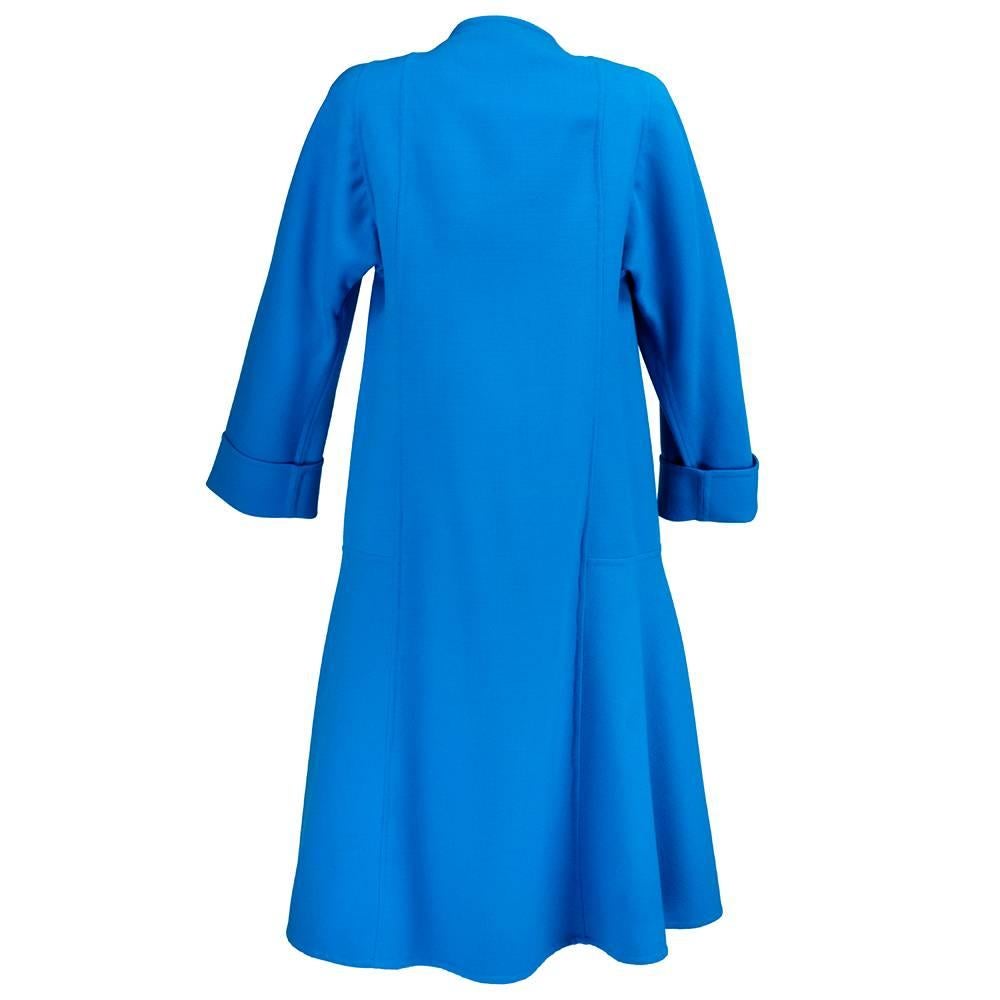 Pauline Trigere Blue Overcoat, 1980s In Excellent Condition For Sale In Los Angeles, CA