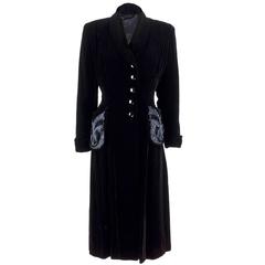 Retro Dramatic 50s Noir Black Velvet Coat with Beaded Patch Pockets