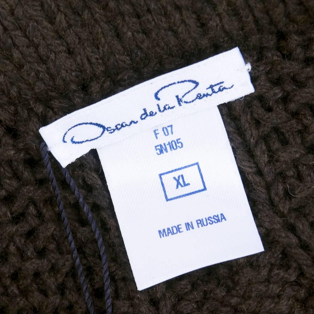 Black Oscar de la Renta Brown Cashmere Cable Knit Cardigan For Sale