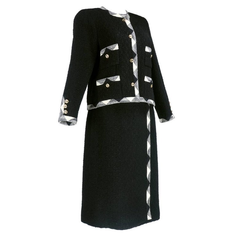 60s Chanel Boutique Classic Black Wool Boucle Suit For Sale at 1stDibs ...