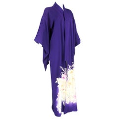 Gorgeous  30s  Purple Japanese Silk Kimono with Floral Print