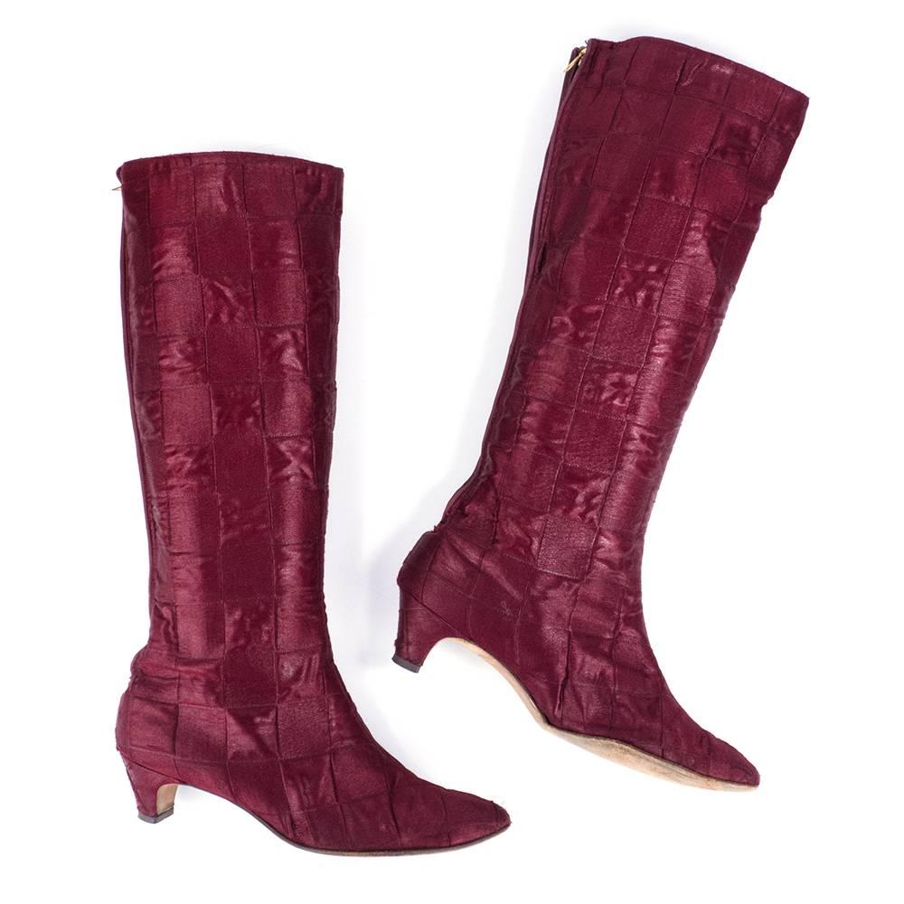 Dior New York Burgundy Textured Ensemble with Matching Boots, 1960s In Good Condition For Sale In Los Angeles, CA