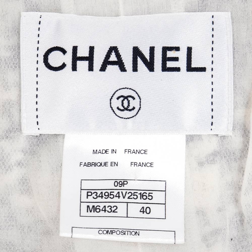 Gray 2000s Chanel Nubby Wool Tweed Jacket For Sale