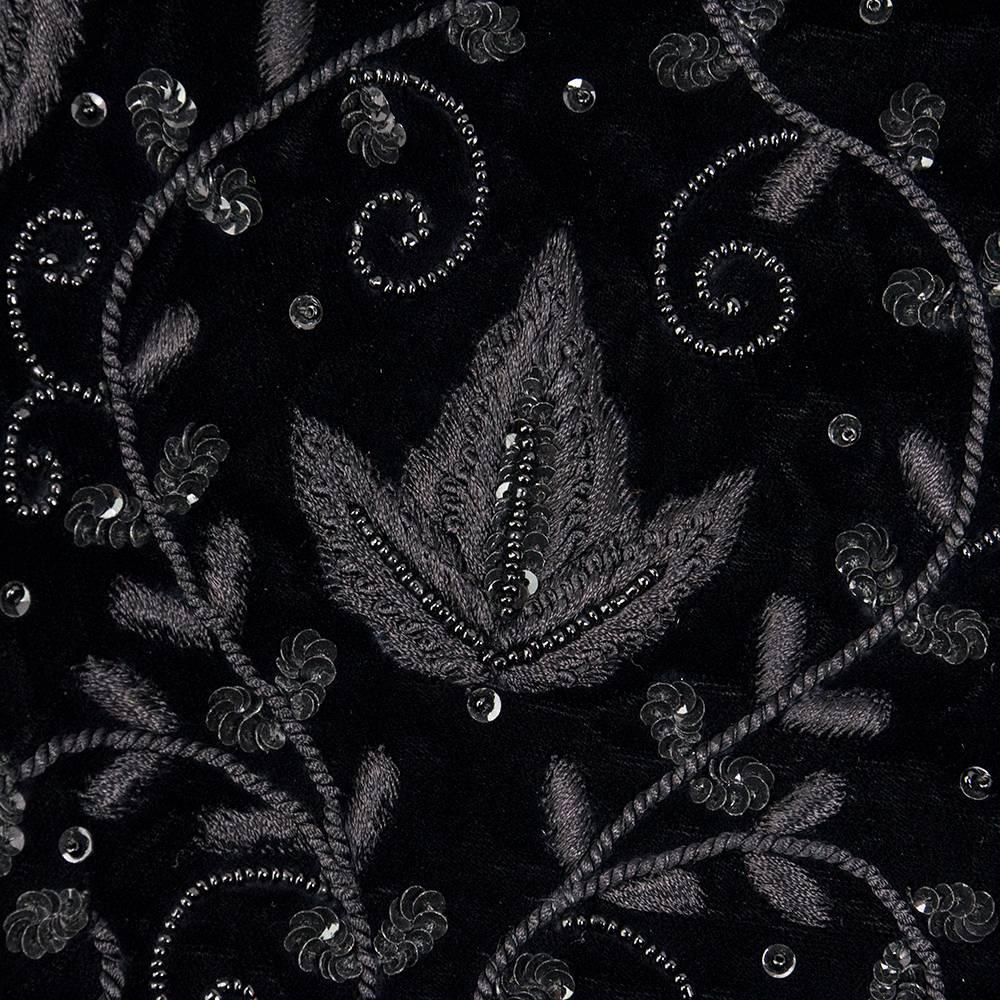 80s de la Renta (Attributed) Black Heavily Embellished Velvet Evening Jacket For Sale 2
