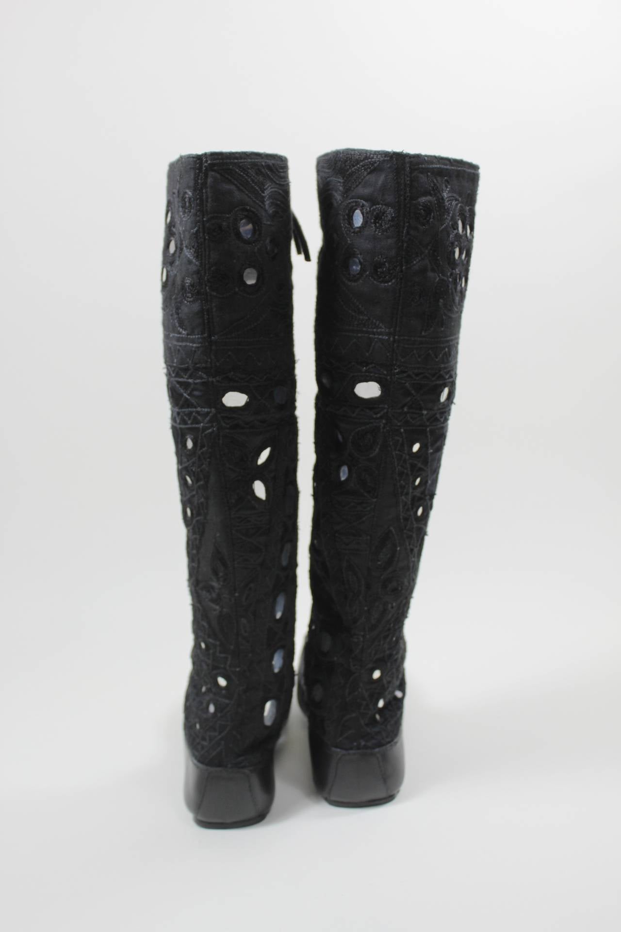 Gucci Black Embroidered Moccasins with Appliqued Mirrors NEW/OLD 1