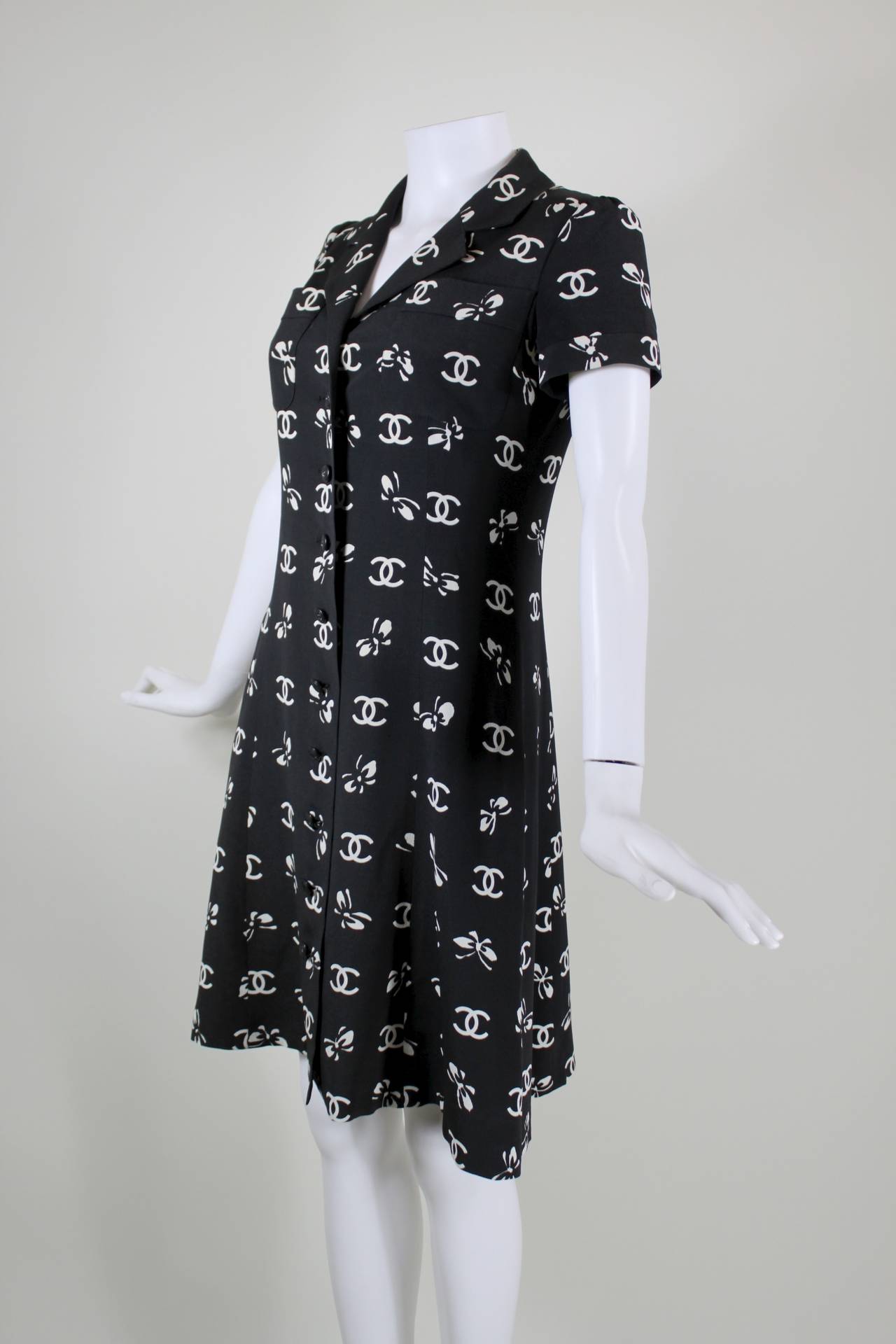 CHANEL Short Sleeved Logo Print Summer Dress In Excellent Condition In Los Angeles, CA