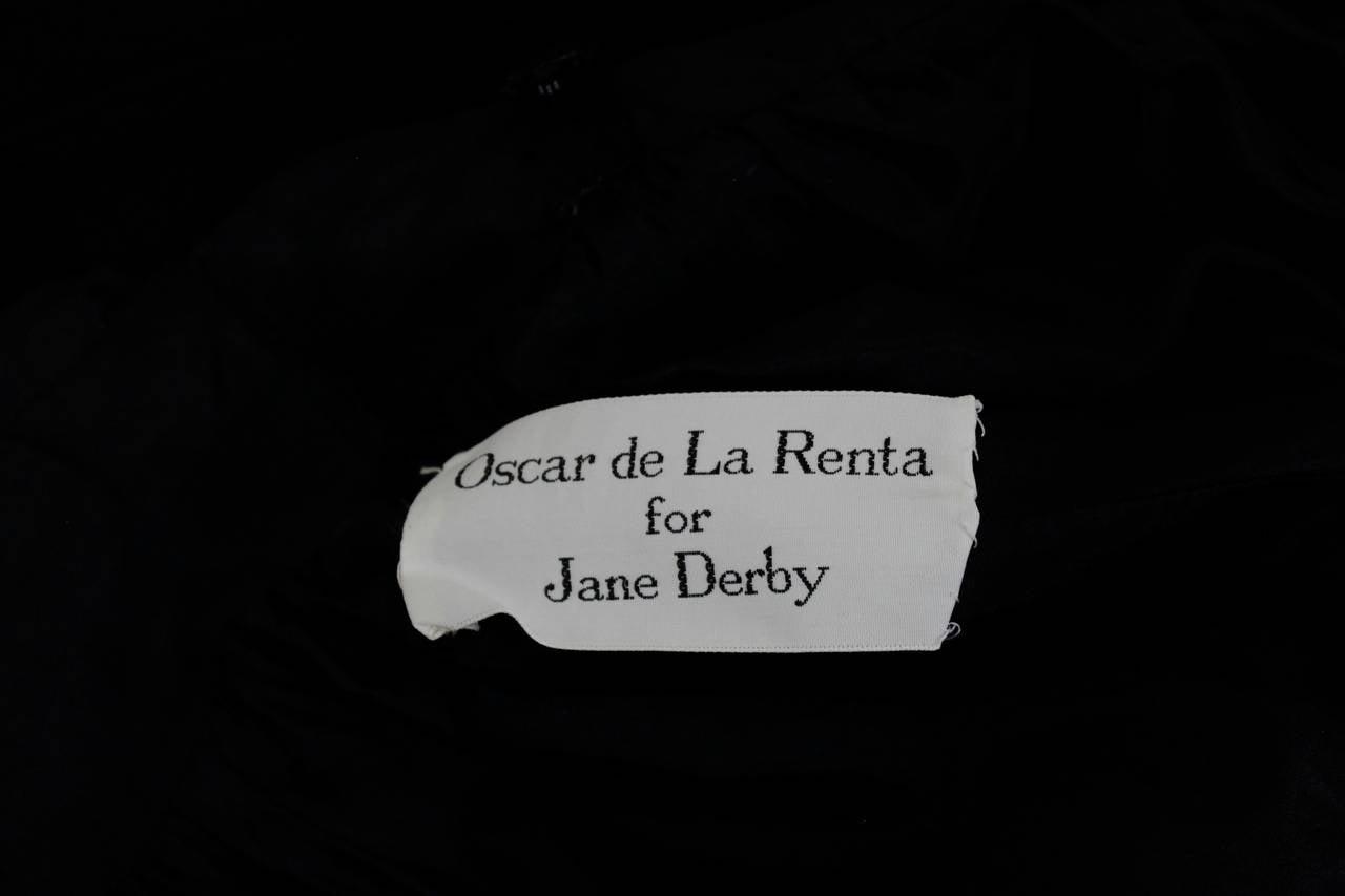 Oscar de La Renta Black Evening Gown with Oversize Rhinestone Embellishment 5