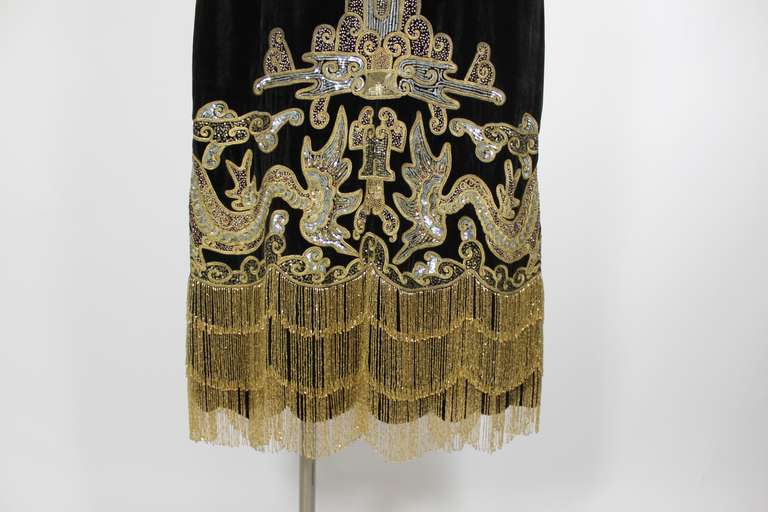 1920s Velvet Cape with Sequined Dragon Motif and Scalloped Beaded Fringe 2