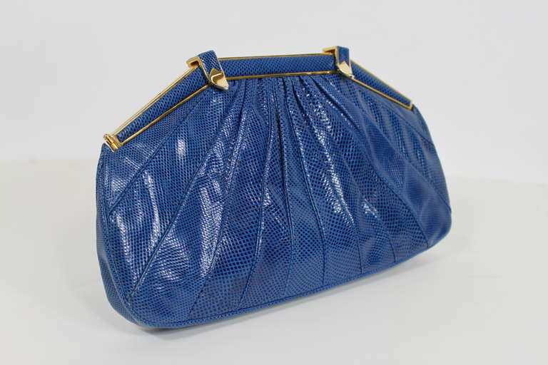 Judith Leiber 1980s Cerulean Blue Reptile Skin Purse In Excellent Condition For Sale In Los Angeles, CA