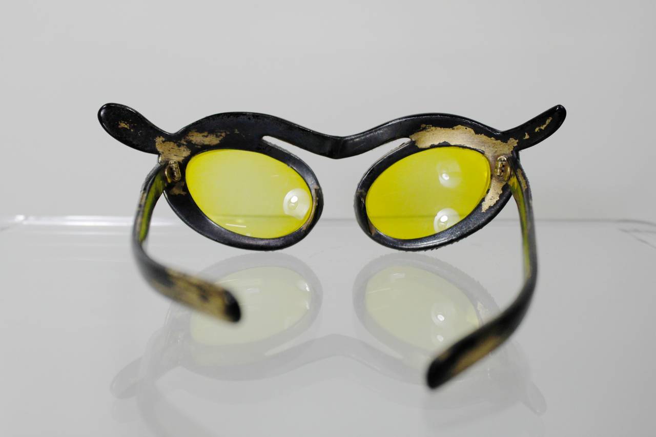 1950s Paulette Guinet Attribution Snake Sunglasses In Excellent Condition For Sale In Los Angeles, CA