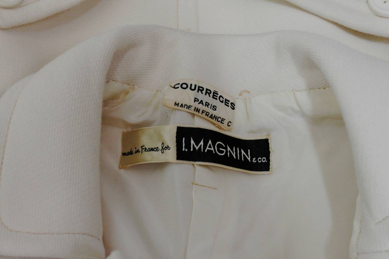 1960s Courréges Creme Wool Peacoat For Sale 2