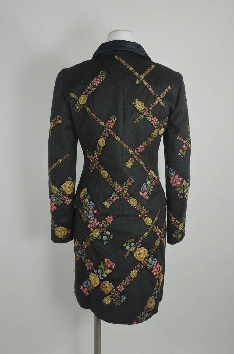 Moschino 1990s Floral Ribbon Appliqué Wool Suit For Sale 1