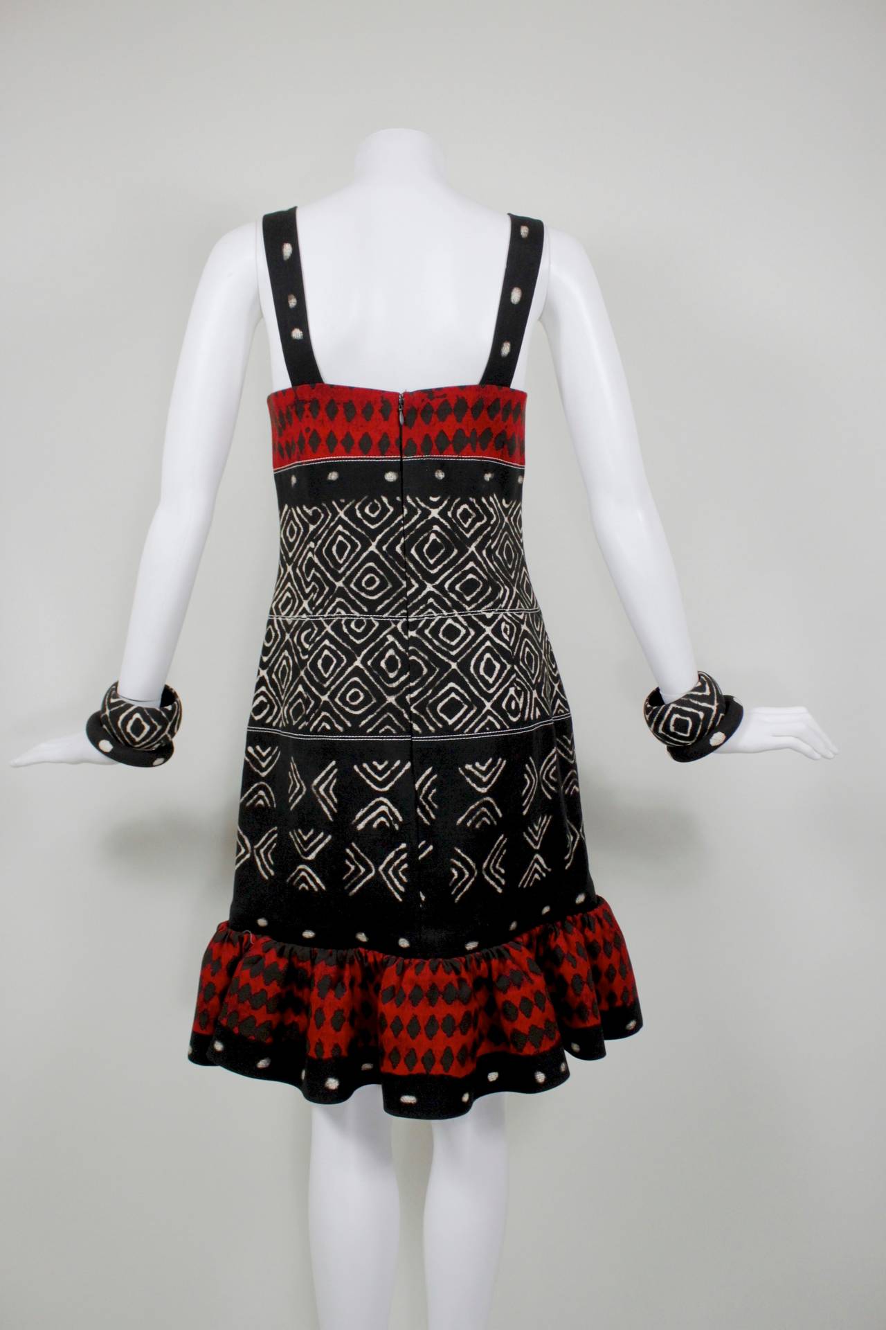 Oscar de la Renta Printed Cotton Dress with Matching Bangles For Sale 3