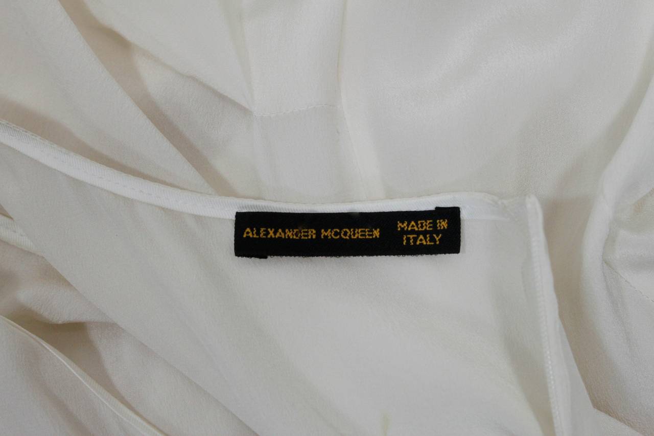 Alexander McQueen Cream Silk Evening Gown with Tiered Ruffle Train 5