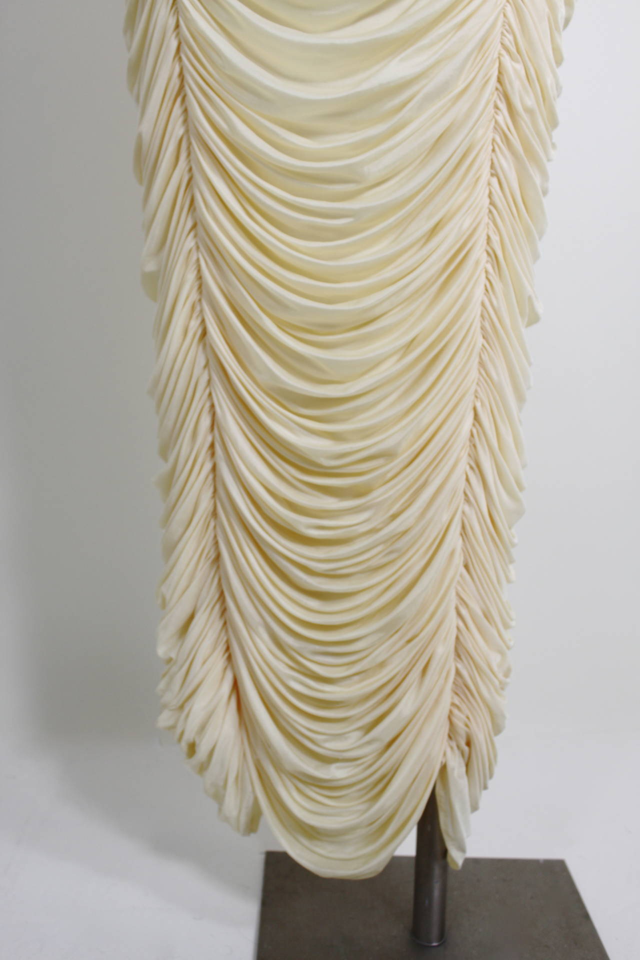 Women's 1980s Cream Tiered Confection Goddess Gown