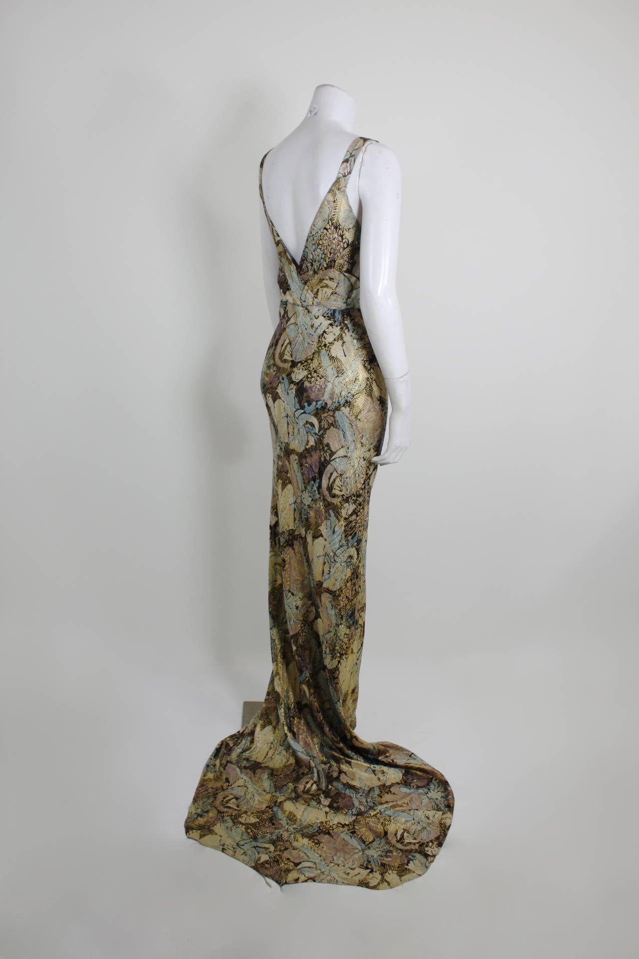 1930s Stunning Botanical Bias Cut Lamé Gown with Train For Sale 3