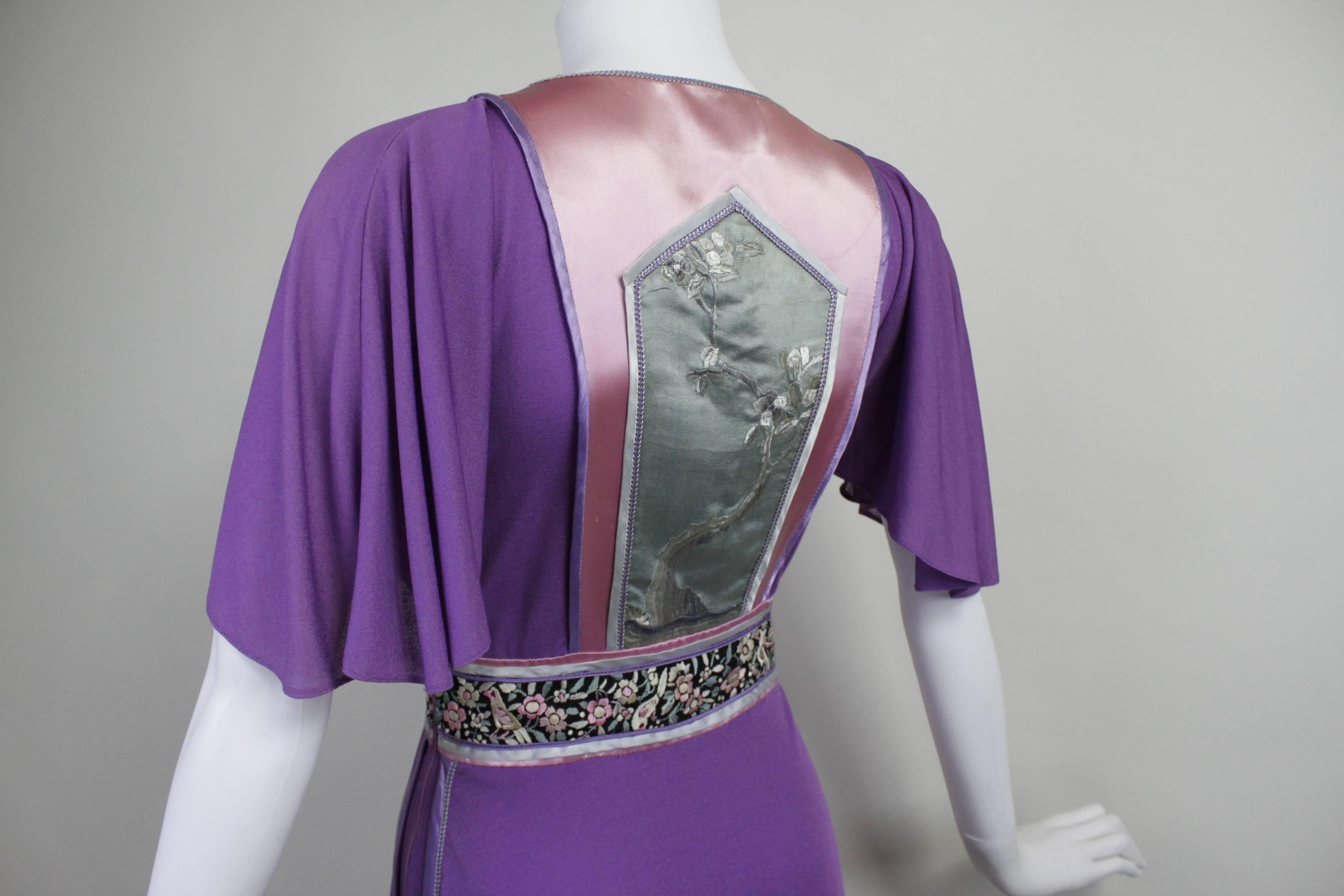 1970s Marisa Martin Chinoiserie Antique Appliqué Dress For Sale 4