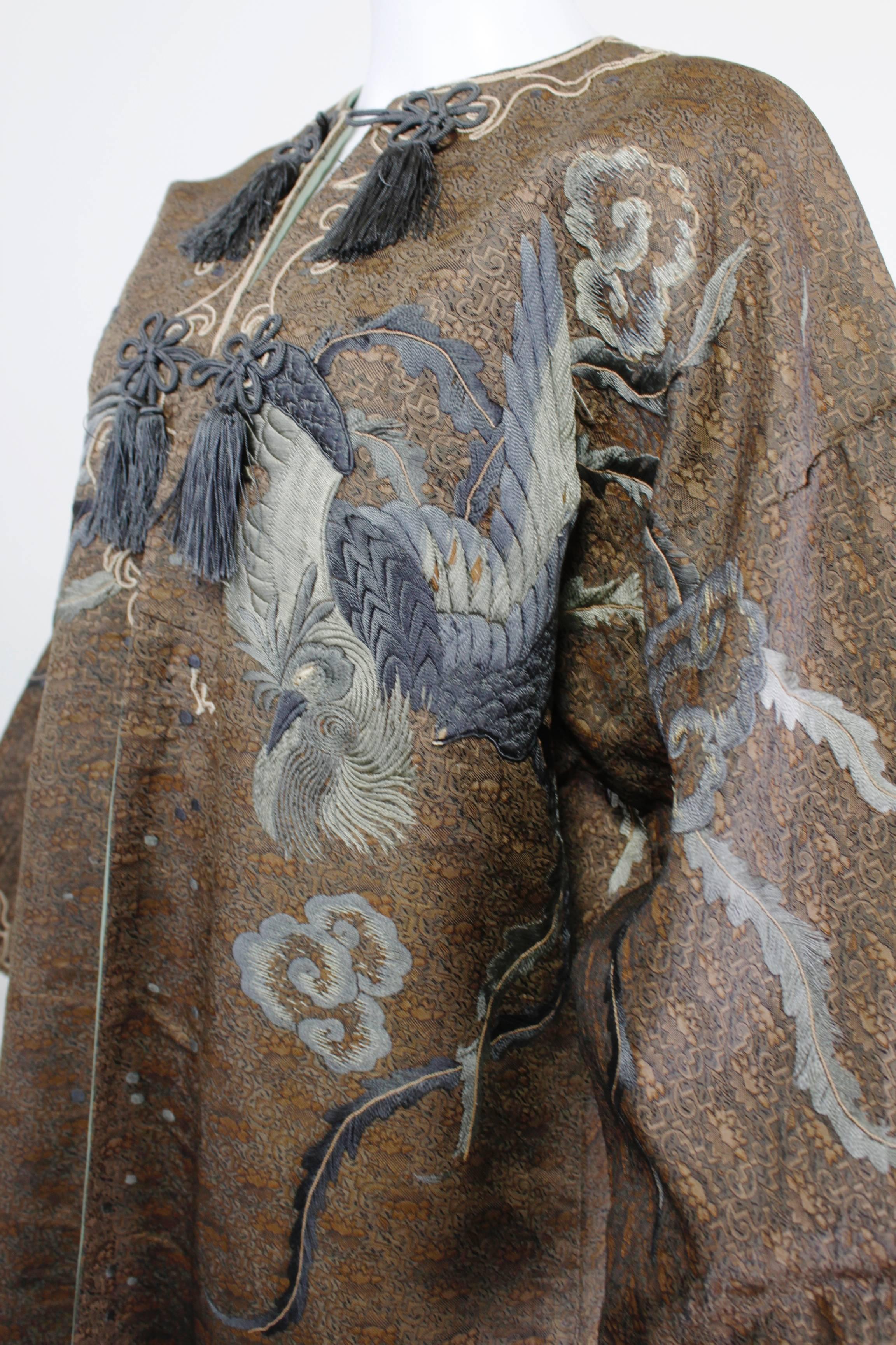 1920s Japanese Embroidered Dragon Motif Coat For Sale 3