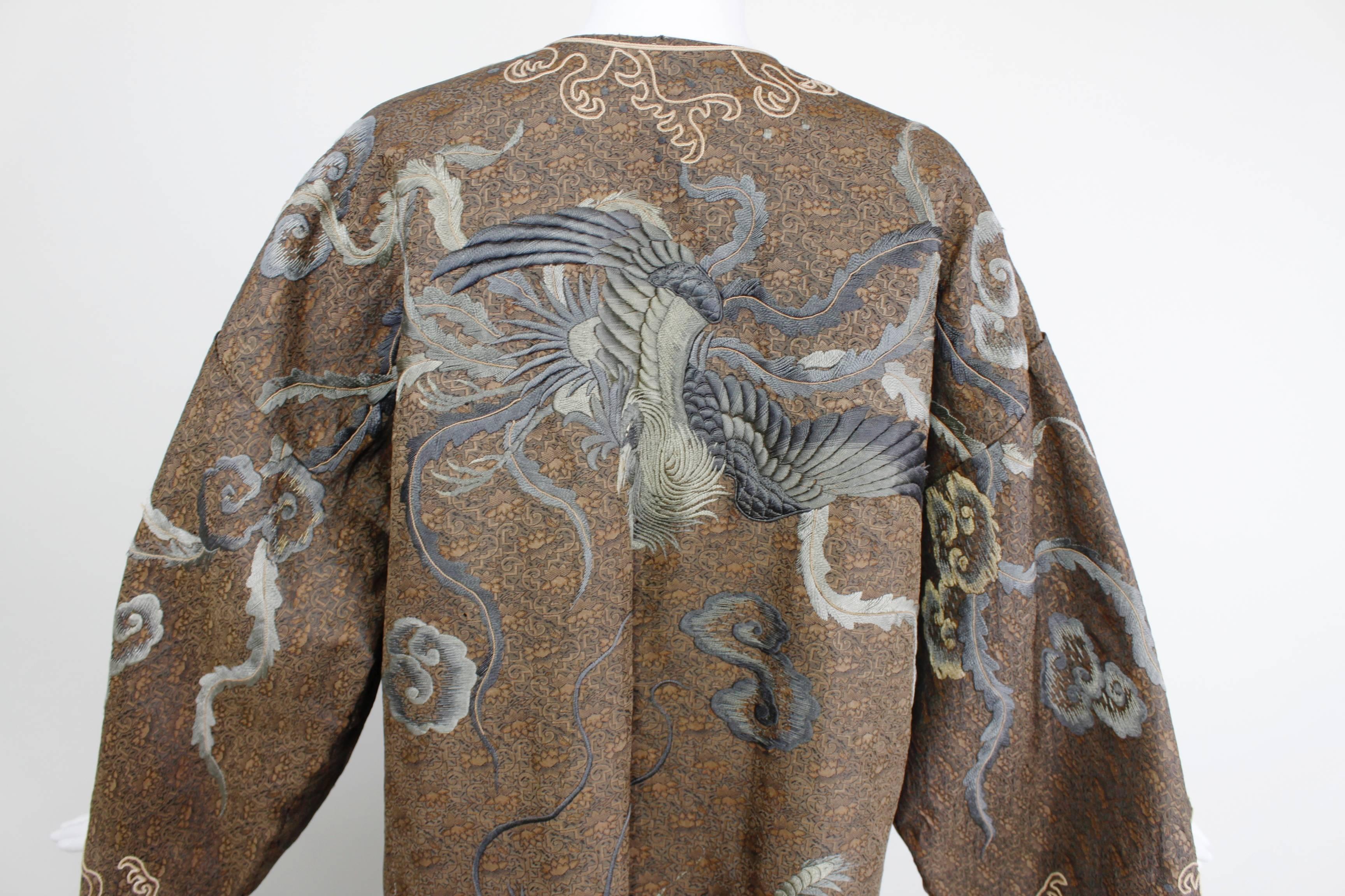 1920s Japanese Embroidered Dragon Motif Coat For Sale 2