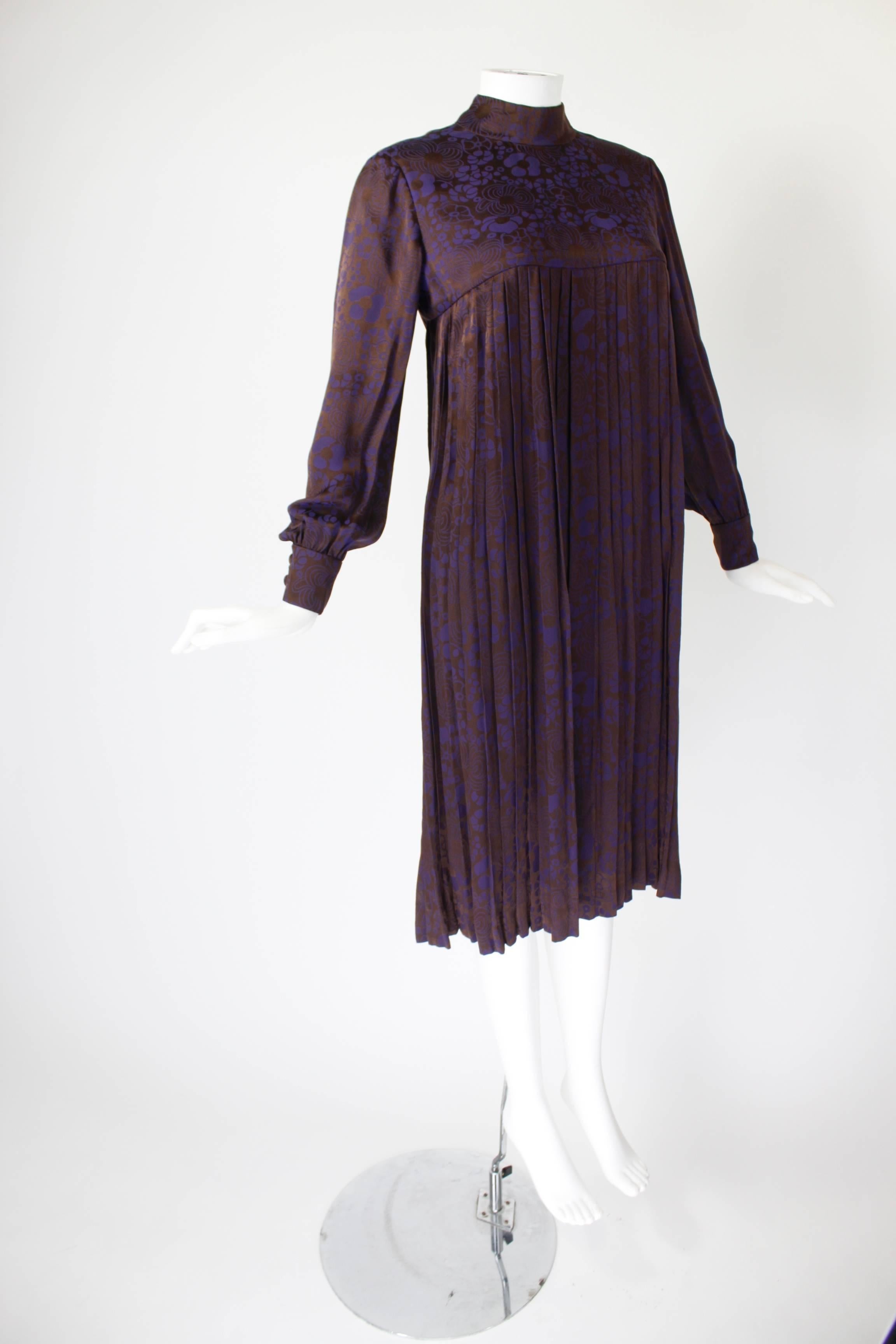Women's Christian Dior New York Purple Floral Pleated Dress For Sale