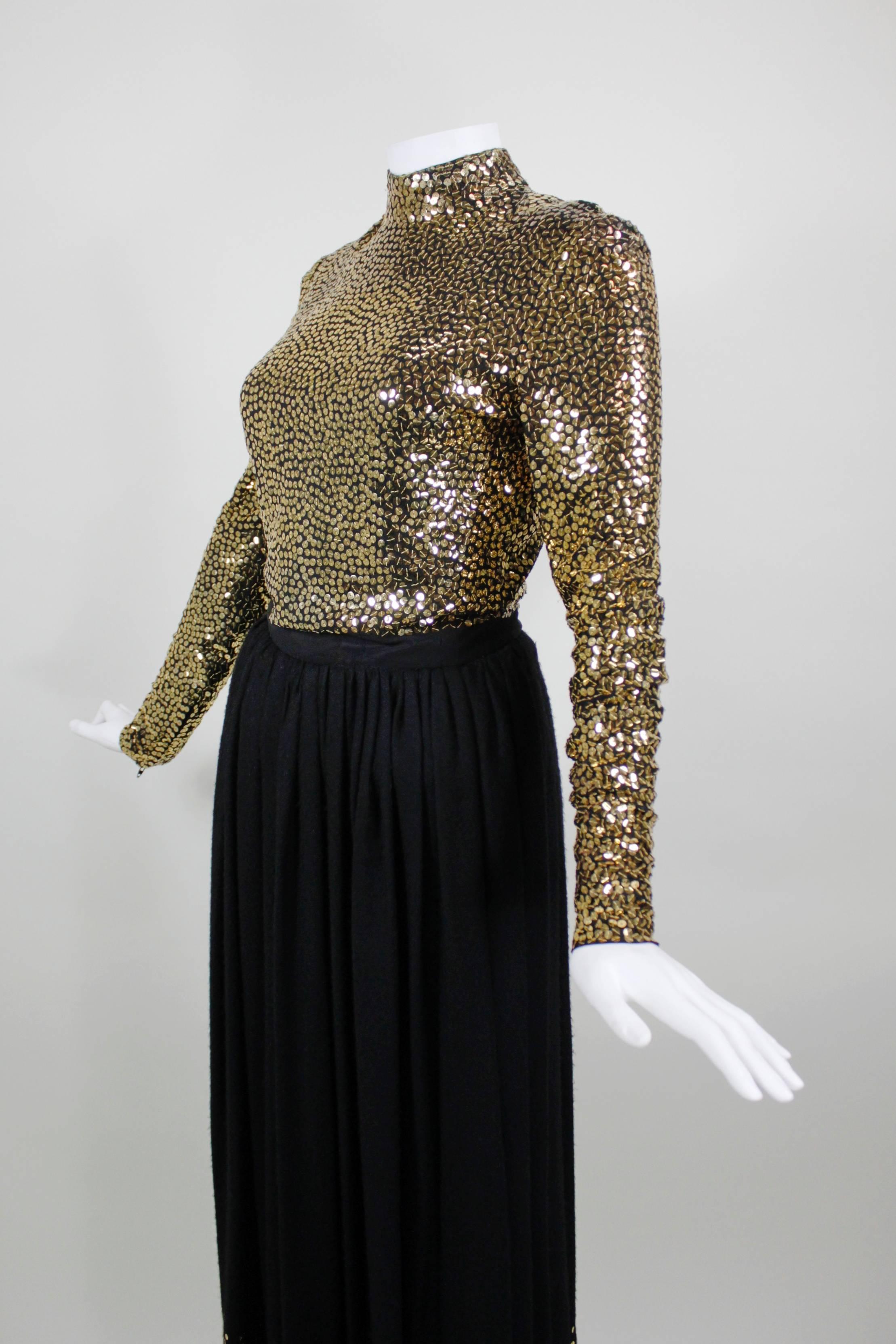 1970s Norell Evening Gown with Gold Sequin Embellishment For Sale 1